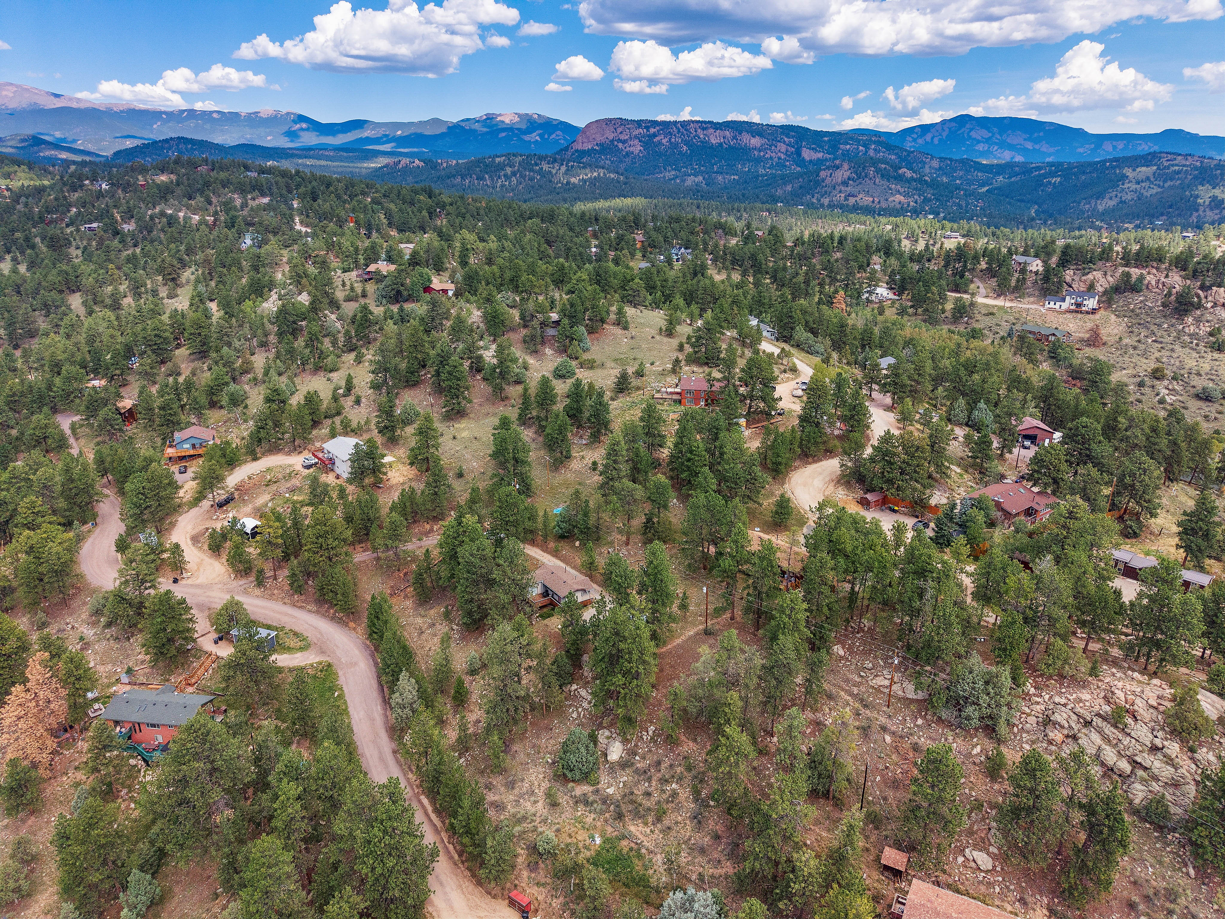  Rare Opportunity To Create A Private Mountain Compound - 物件實景