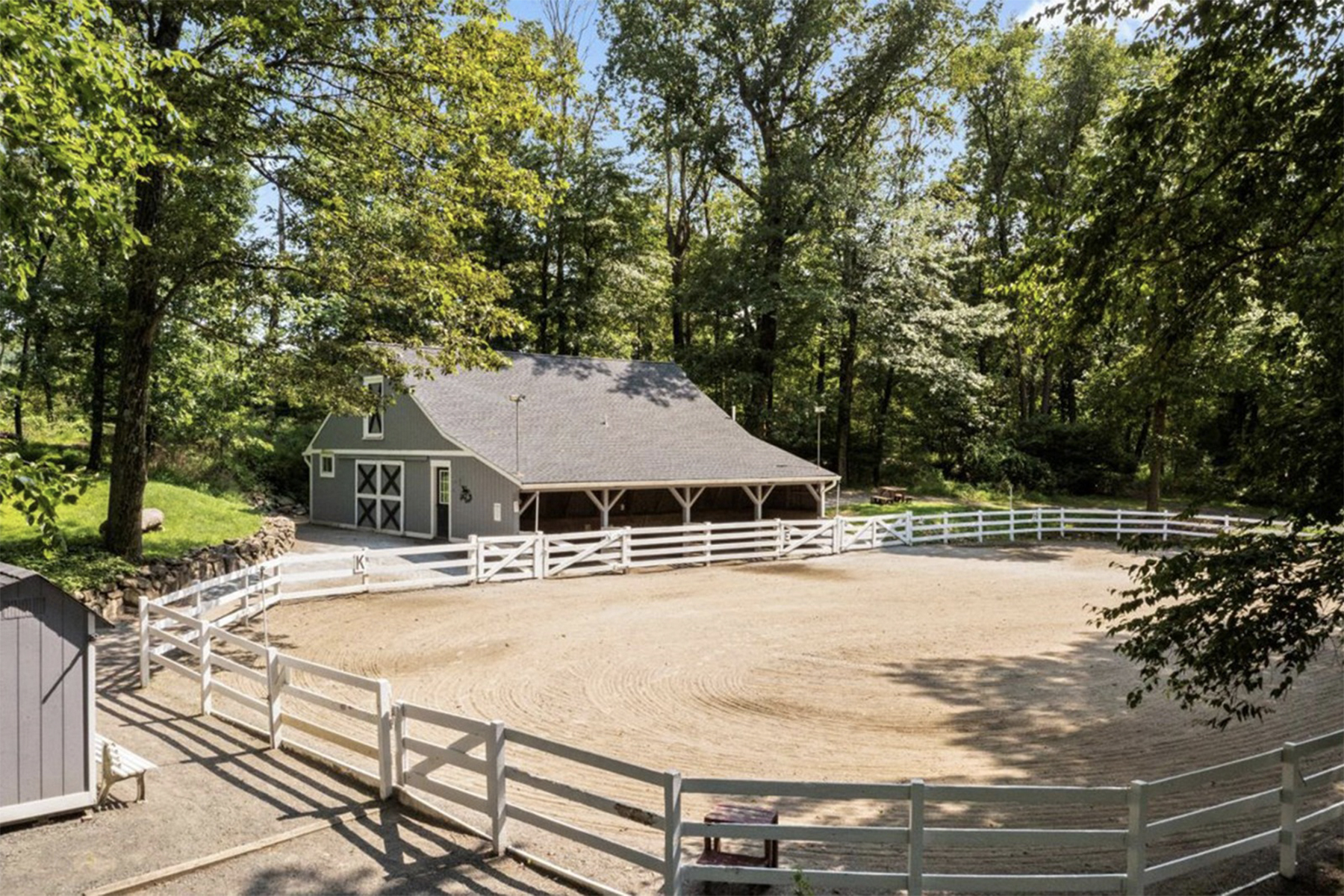  Updated Tewksbury Hobby Farm - 物件實景