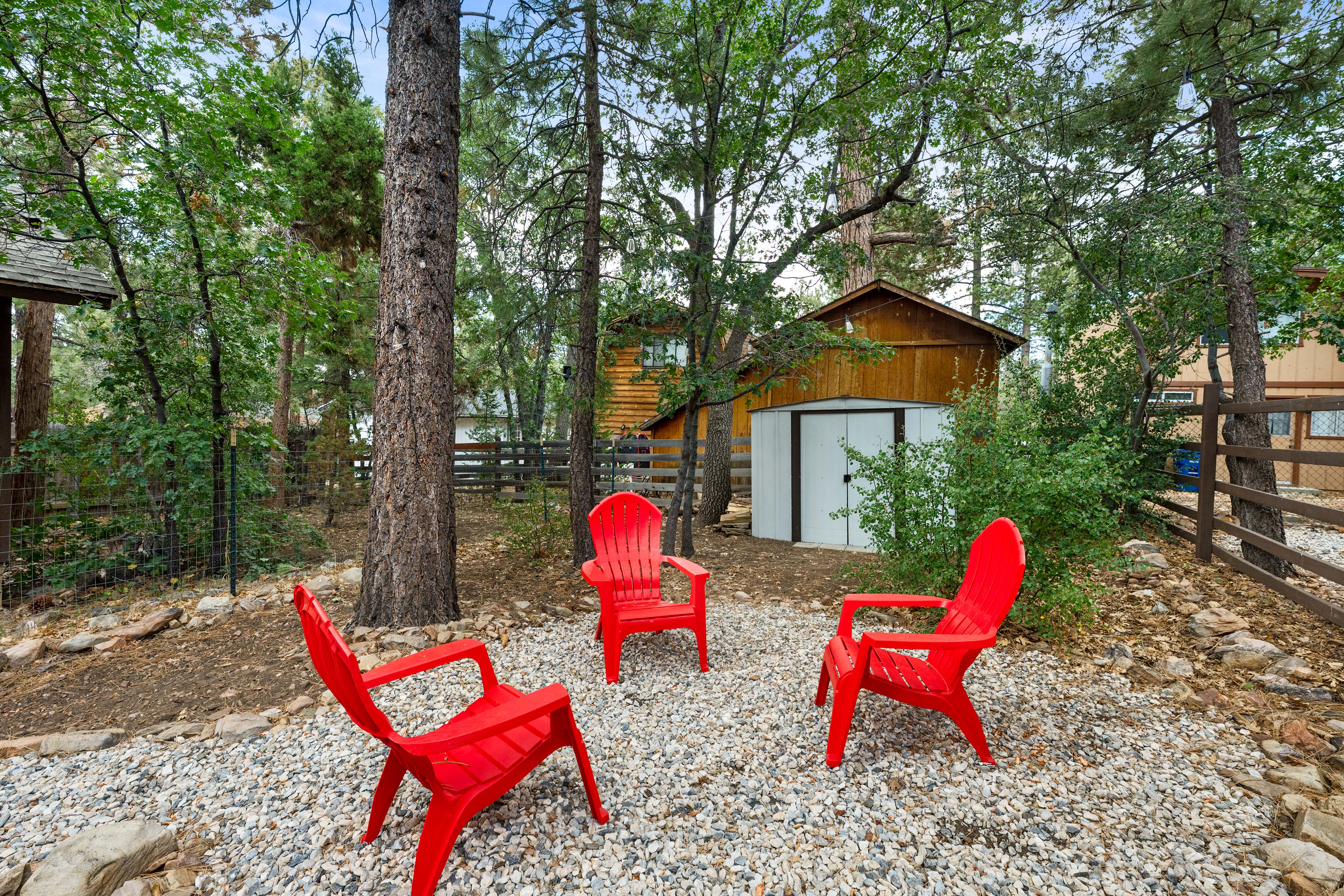  759 Spruce Lane, Sugarloaf, CA 92386 - 物件實景