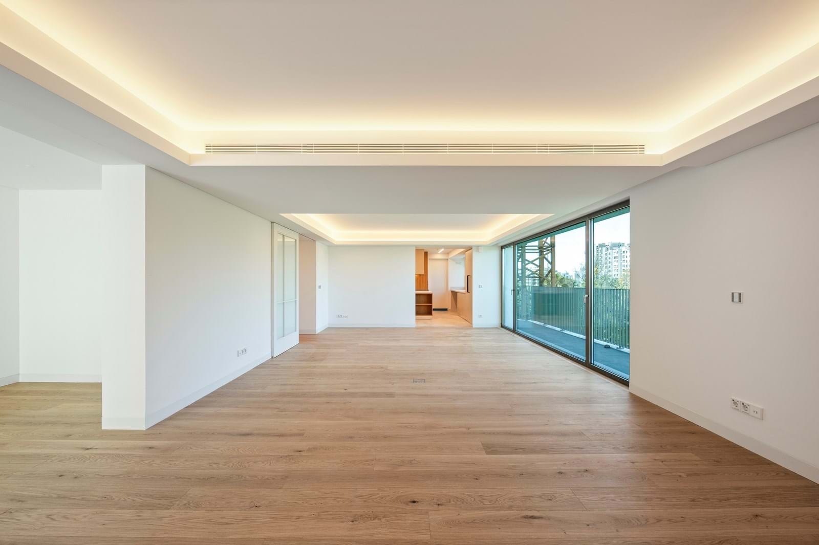 Lisboa, Lisbon, 1700-093, PT, 3 Bedrooms Bedrooms, ,3 BathroomsBathrooms,Residential,For Sale,1829446