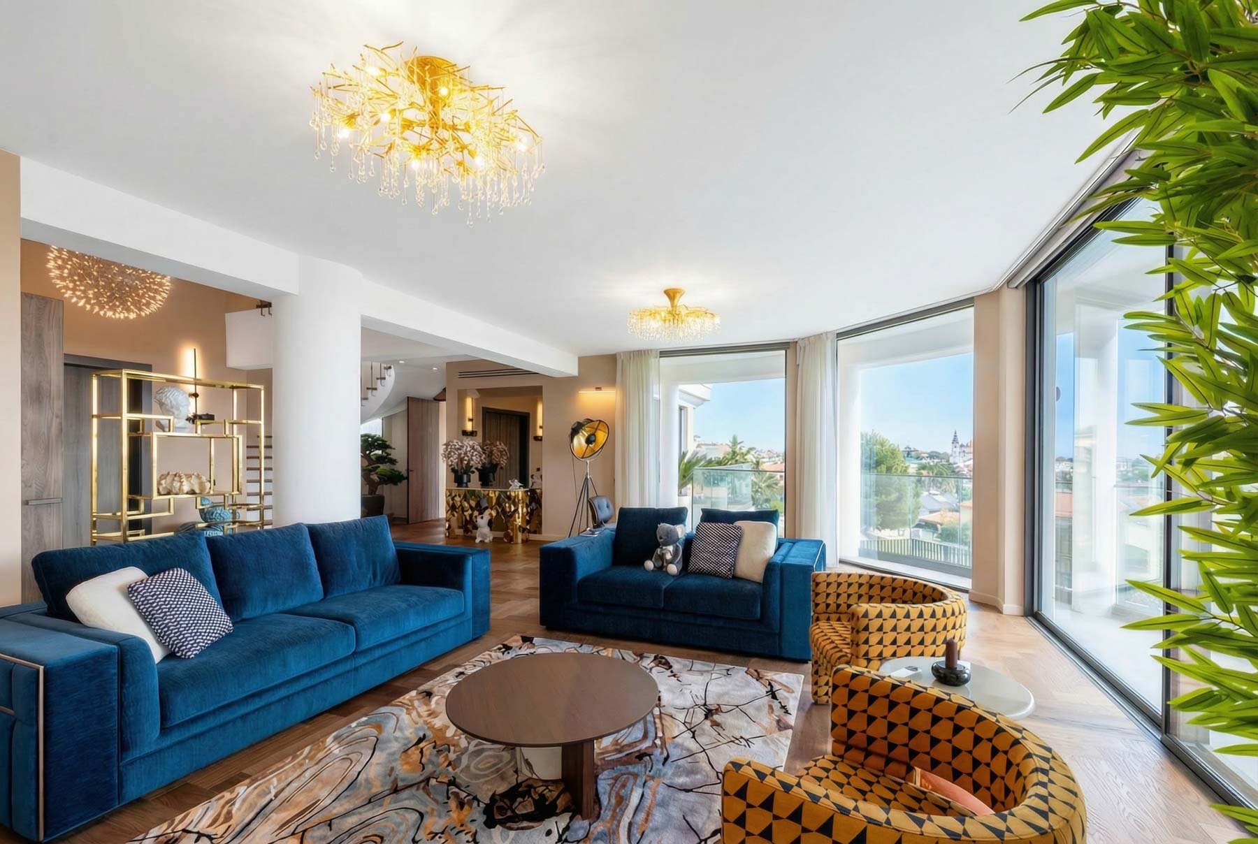  Statement Living: A Seven-Bedroom Villa with Private Pool in Limassol - 物件實景