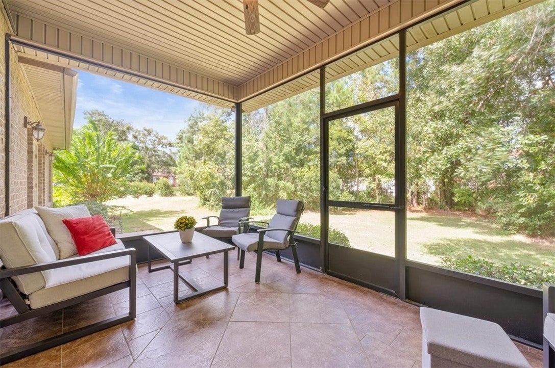 Brunswick, Georgia, 31523, United States, 3 Bedrooms Bedrooms, ,4 BathroomsBathrooms,Residential,For Sale,1991614