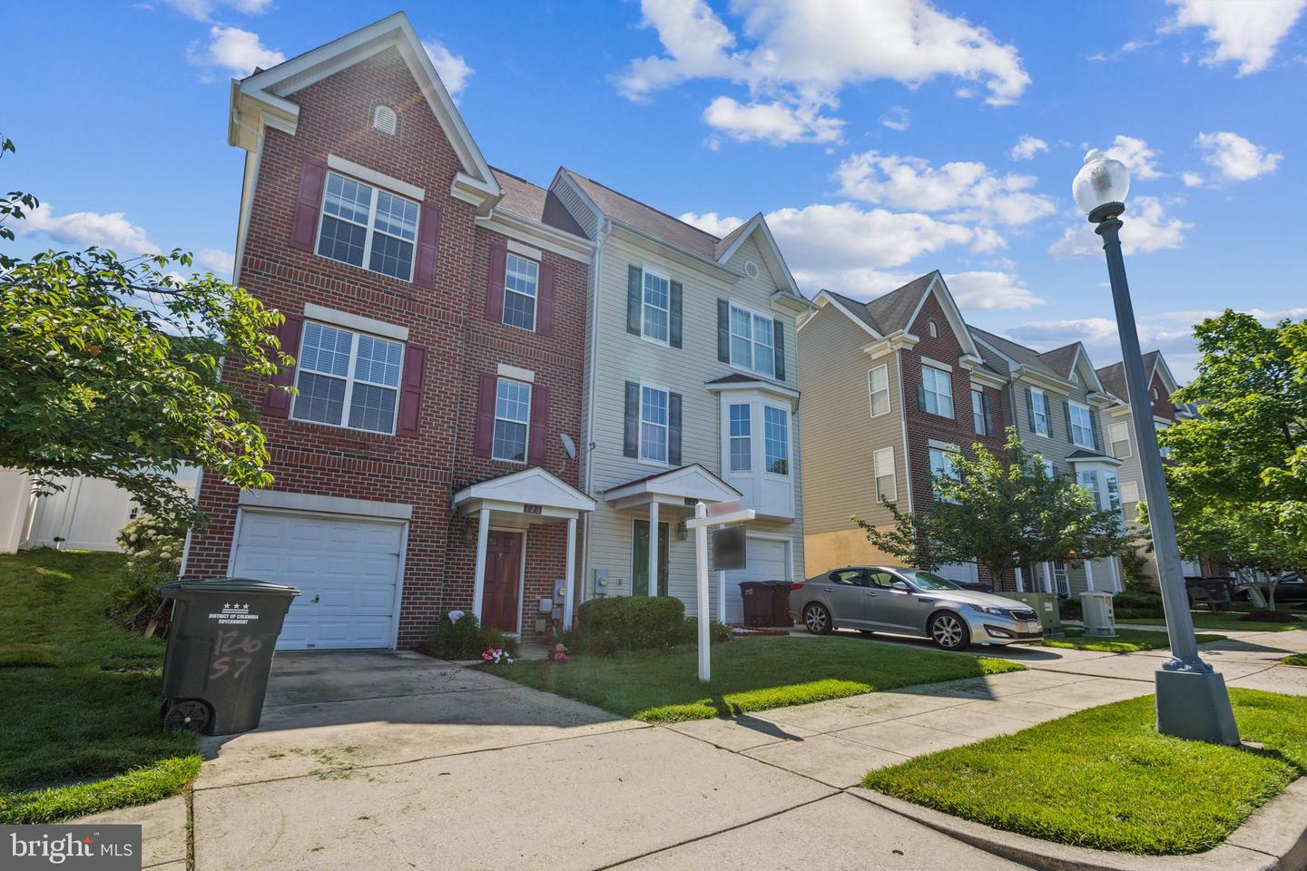 WASHINGTON, District of Columbia, 20019, United States, 3 Bedrooms Bedrooms, ,3 BathroomsBathrooms,Residential,For Sale,1869347