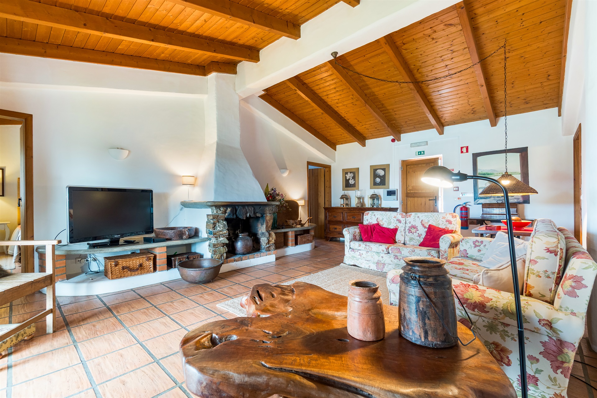  Farm, 6 bedrooms, for Sale - 物件實景