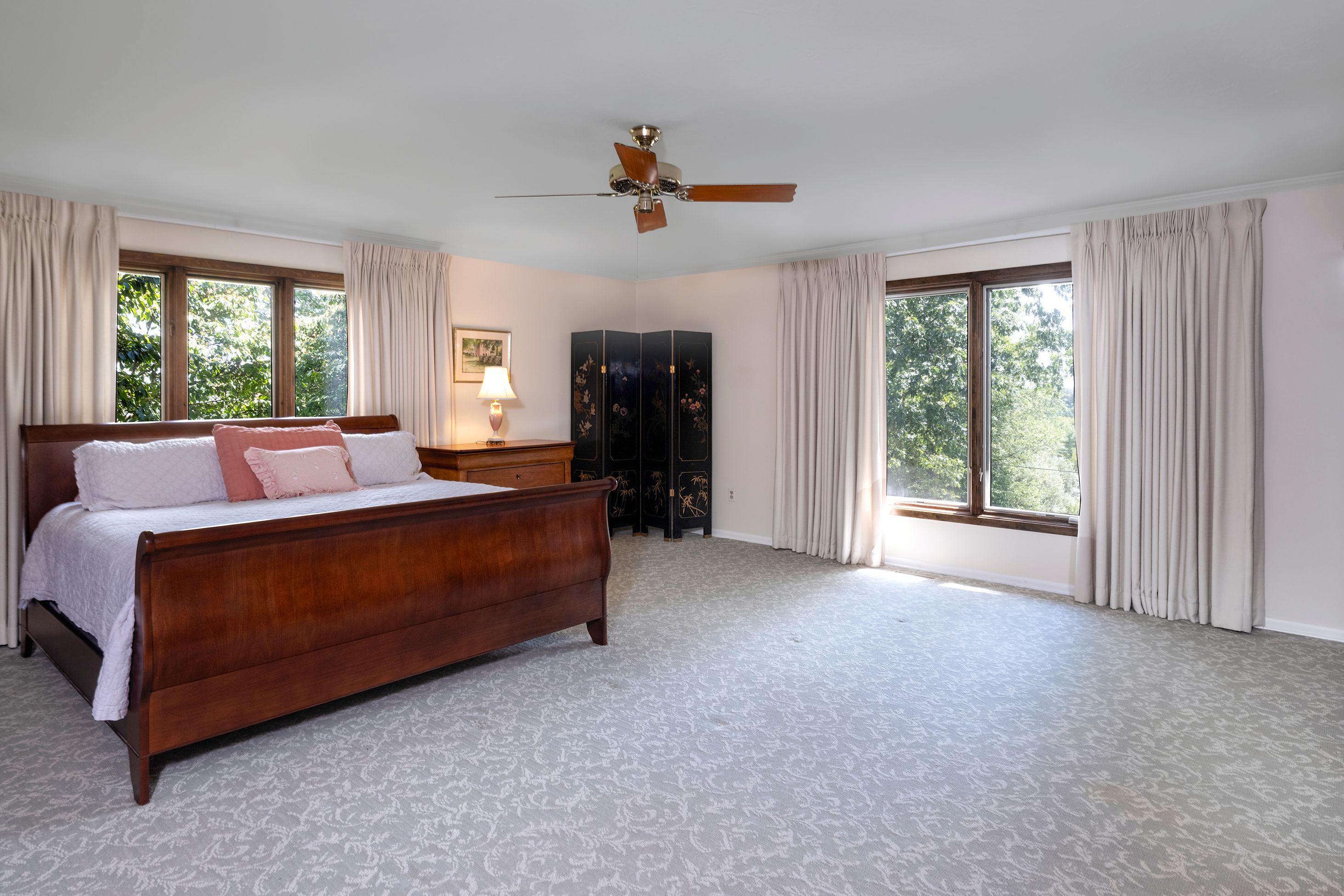  A Rare Convergence of Mid-century Modern Design and Pastoral Serenity - 物件實景