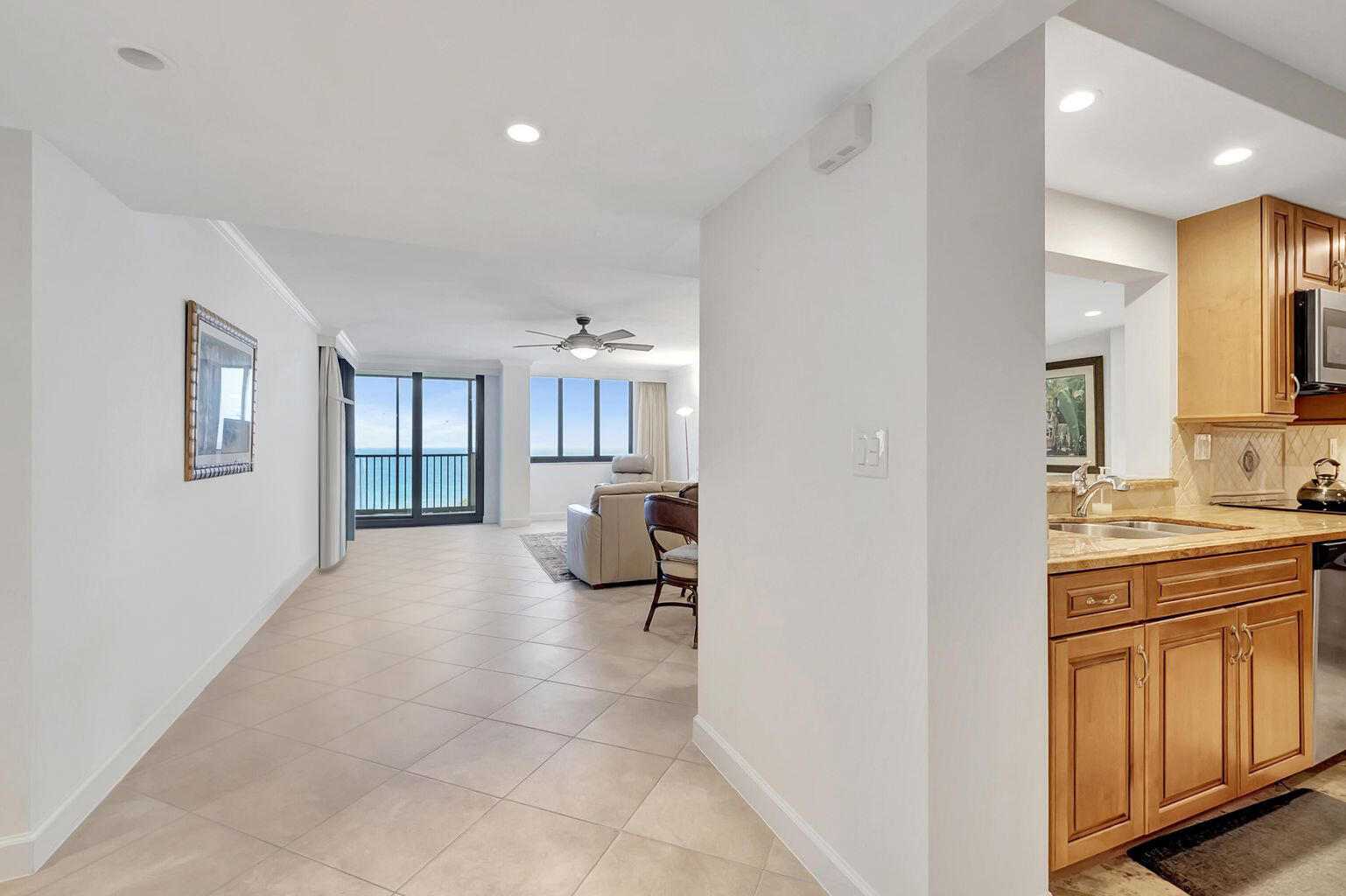 Highland Beach, Florida, 33487, United States, 2 Bedrooms Bedrooms, ,2 BathroomsBathrooms,Residential,For Sale,1907746