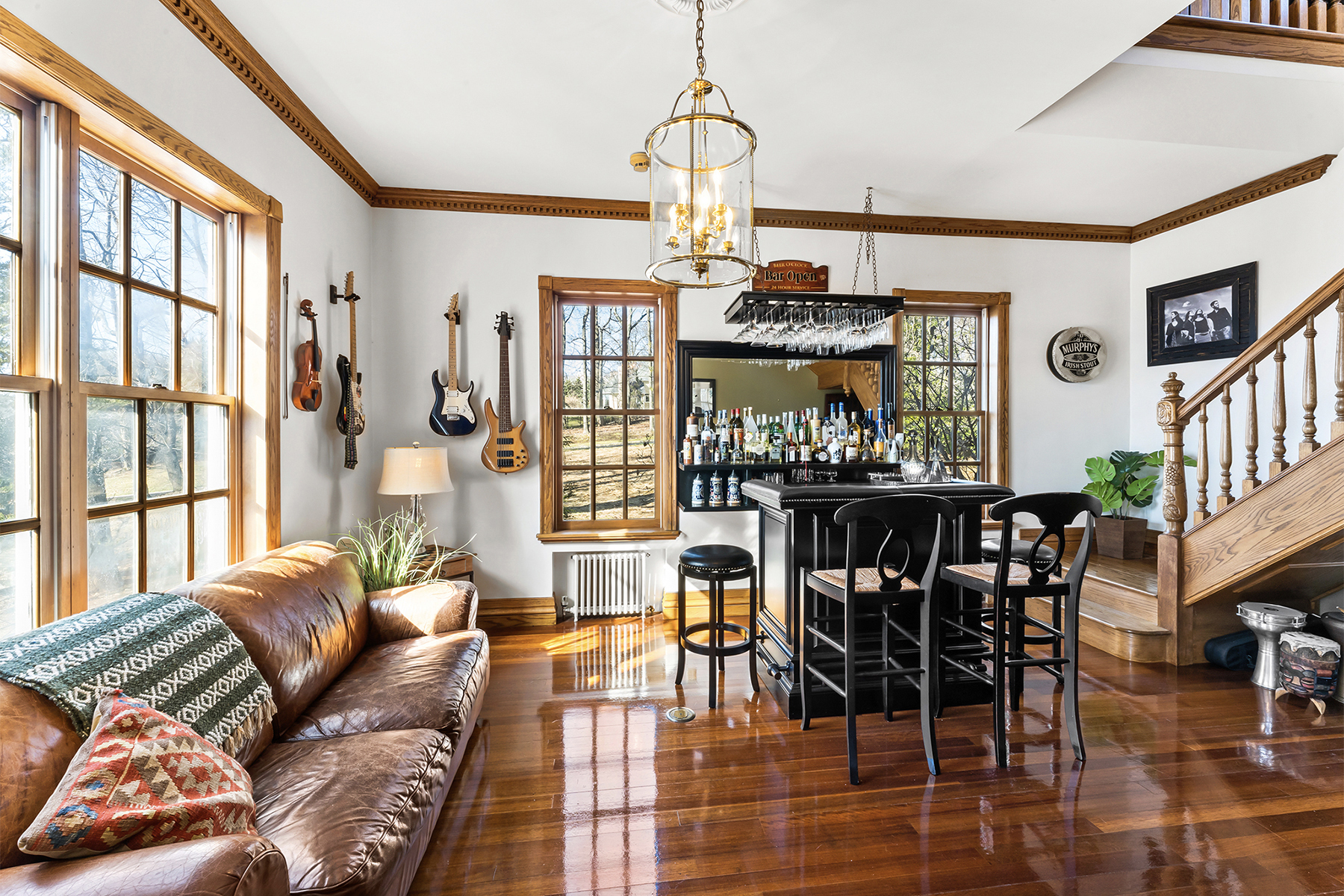  European Style Home Designed to Accommodate a Range of Living Arrangements - 物件實景