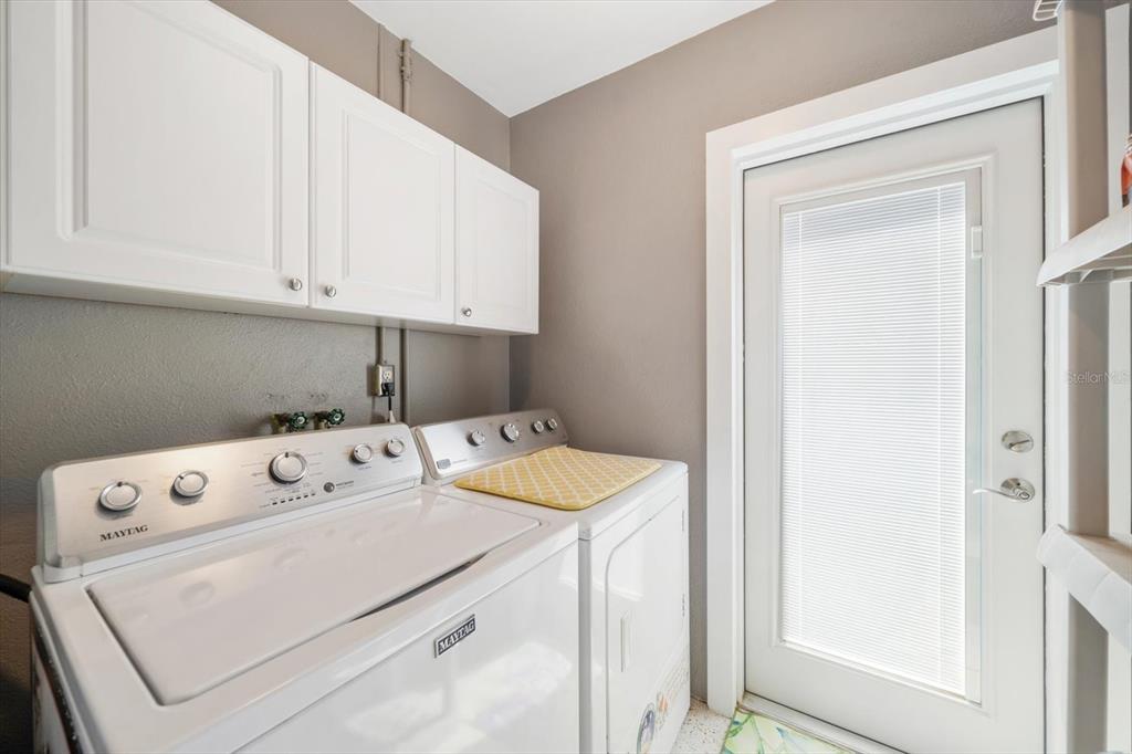 Belleair, Florida, 33756, United States, 2 Bedrooms Bedrooms, ,2 BathroomsBathrooms,Residential,For Sale,1988063