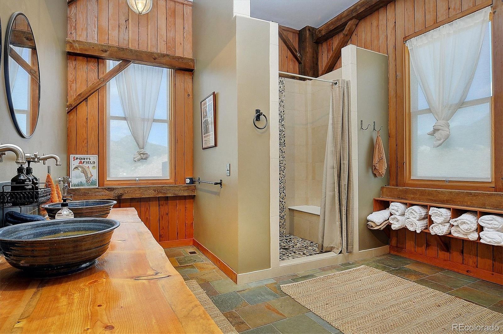 Salida, Colorado, 81201, United States, 2 Bedrooms Bedrooms, ,2 BathroomsBathrooms,Residential,For Sale,1995461