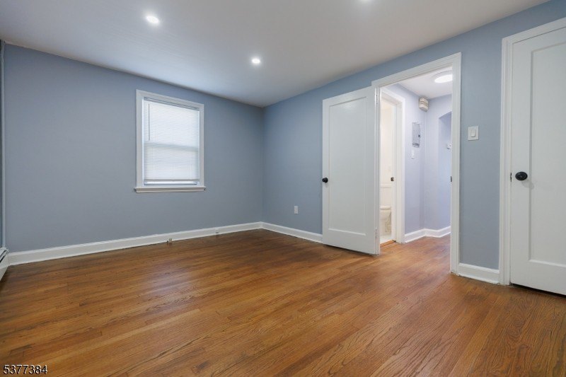 Elizabeth City, New Jersey, 07202-3304, United States, 6 Bedrooms Bedrooms, ,4 BathroomsBathrooms,Residential,For Sale,1943263