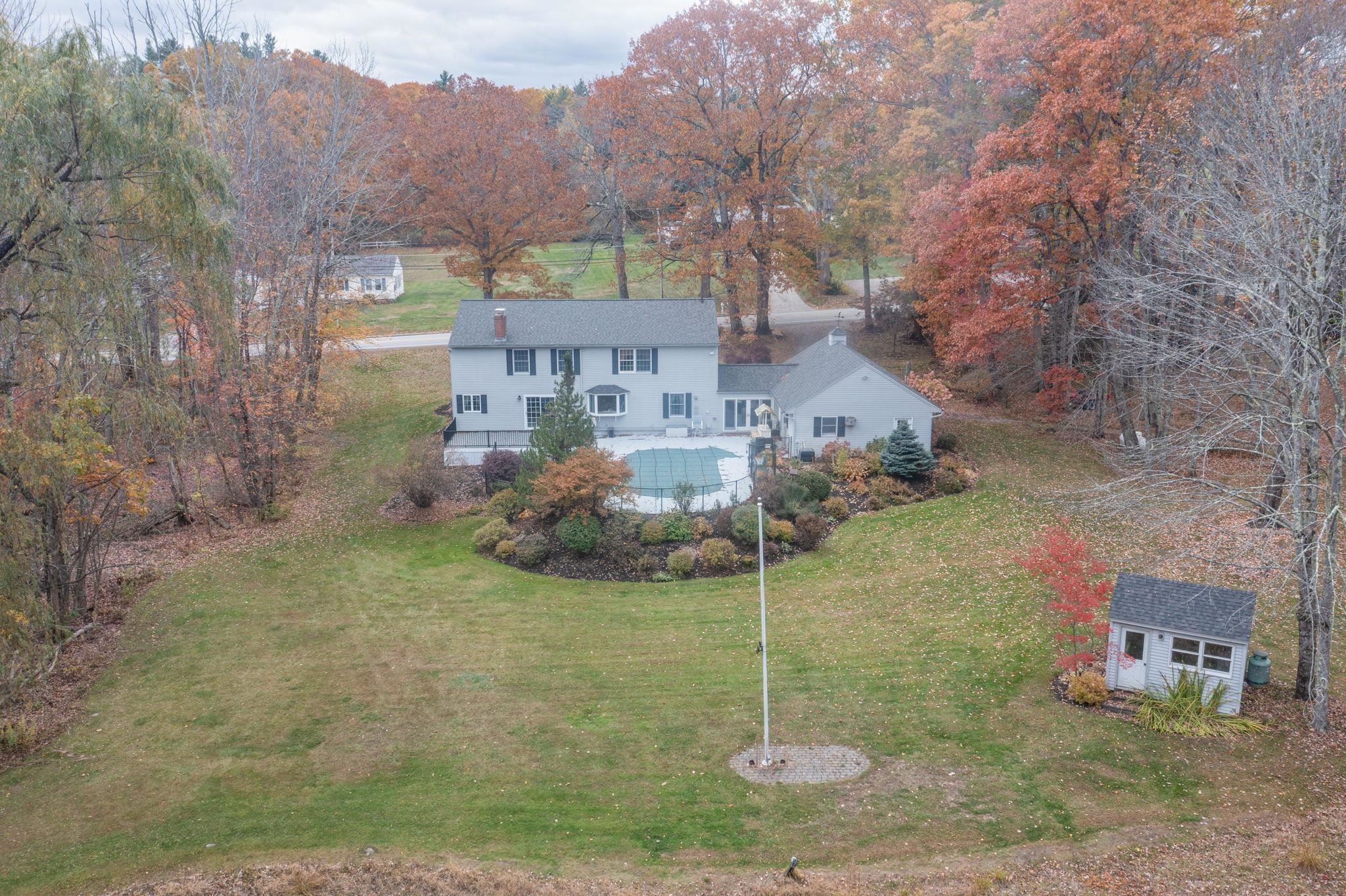 Rochester, New Hampshire, 03867, United States, 4 Bedrooms Bedrooms, ,1 BathroomBathrooms,Residential,For Sale,1985747