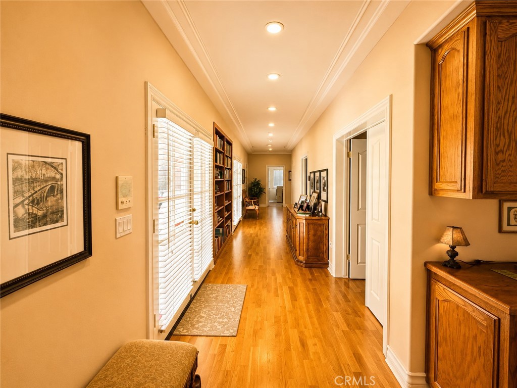 Redlands, California, 92374, United States, 5 Bedrooms Bedrooms, ,4 BathroomsBathrooms,Residential,For Sale,2048523