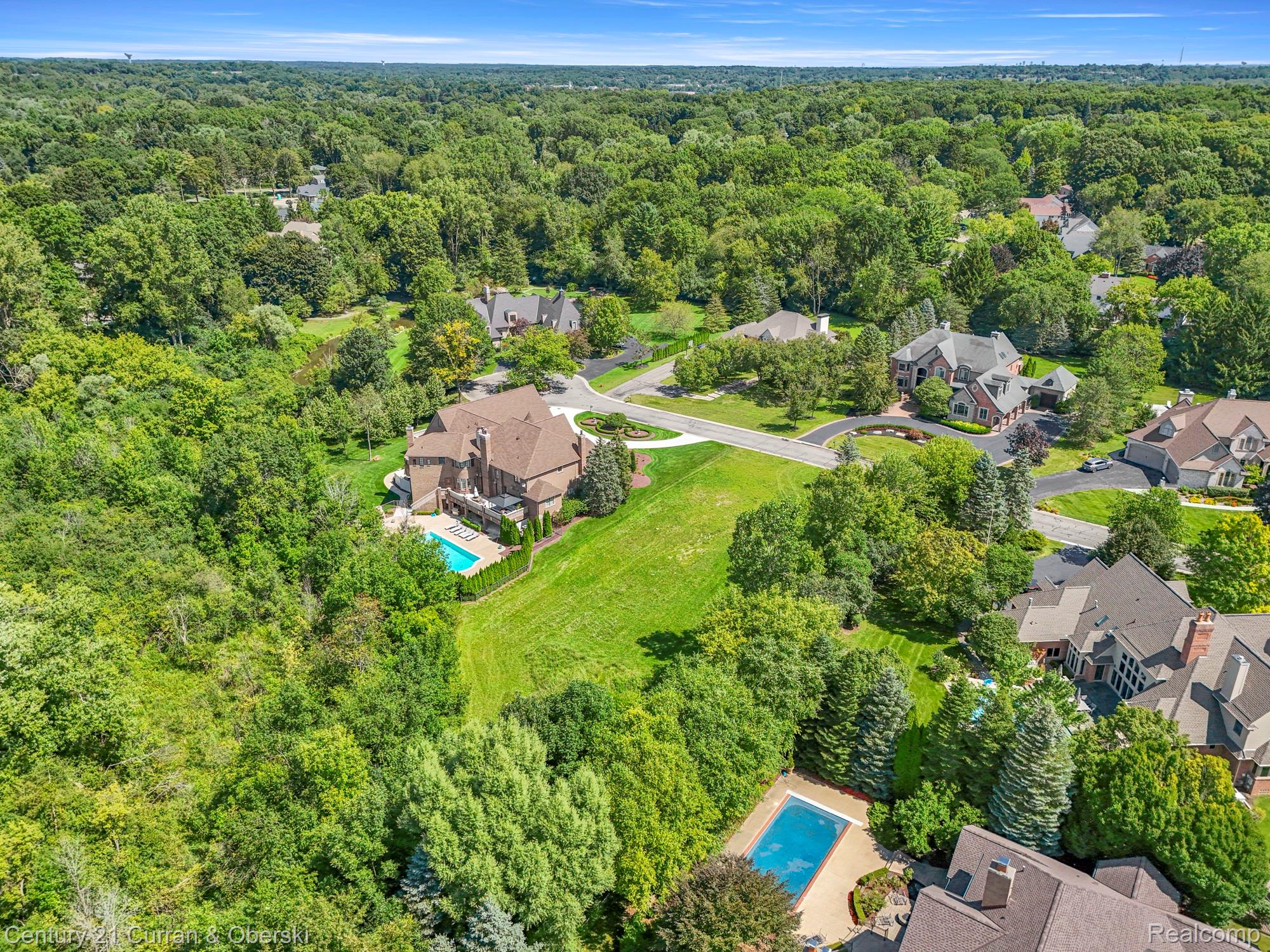 Northville, Michigan, 48168, United States, ,Residential,For Sale,1945018
