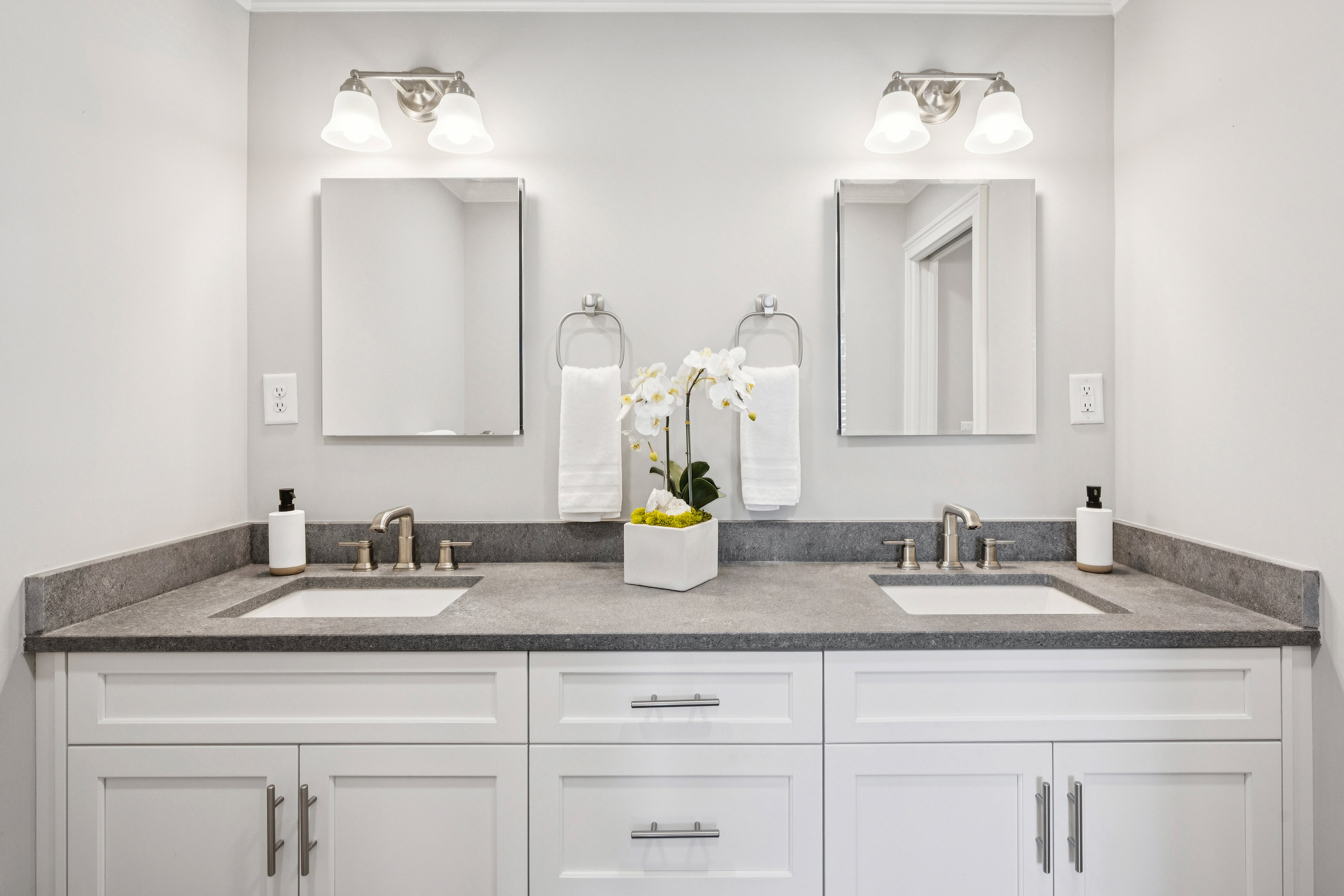  Expansive Double Unit in One of Buckhead