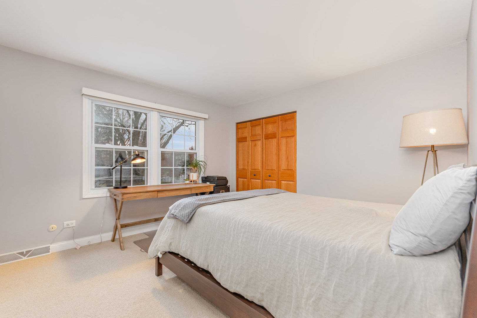 Naperville, Illinois, 60563, United States, 4 Bedrooms Bedrooms, ,3 BathroomsBathrooms,Residential,For Sale,1996780