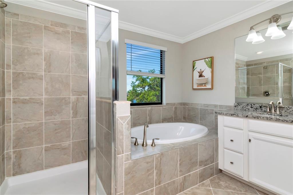 Bradenton, Florida, 34211, United States, 6 Bedrooms Bedrooms, ,5 BathroomsBathrooms,Residential,For Sale,1743496
