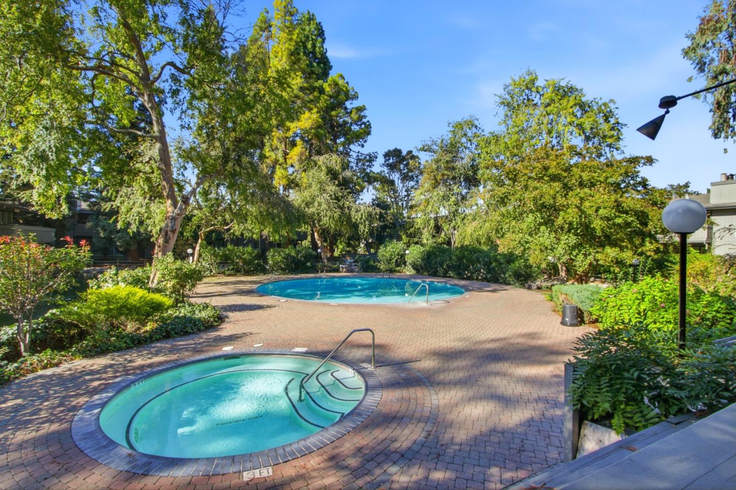 Santa Clara, California, 95051, United States, 2 Bedrooms Bedrooms, ,2 BathroomsBathrooms,Residential,For Sale,1996965