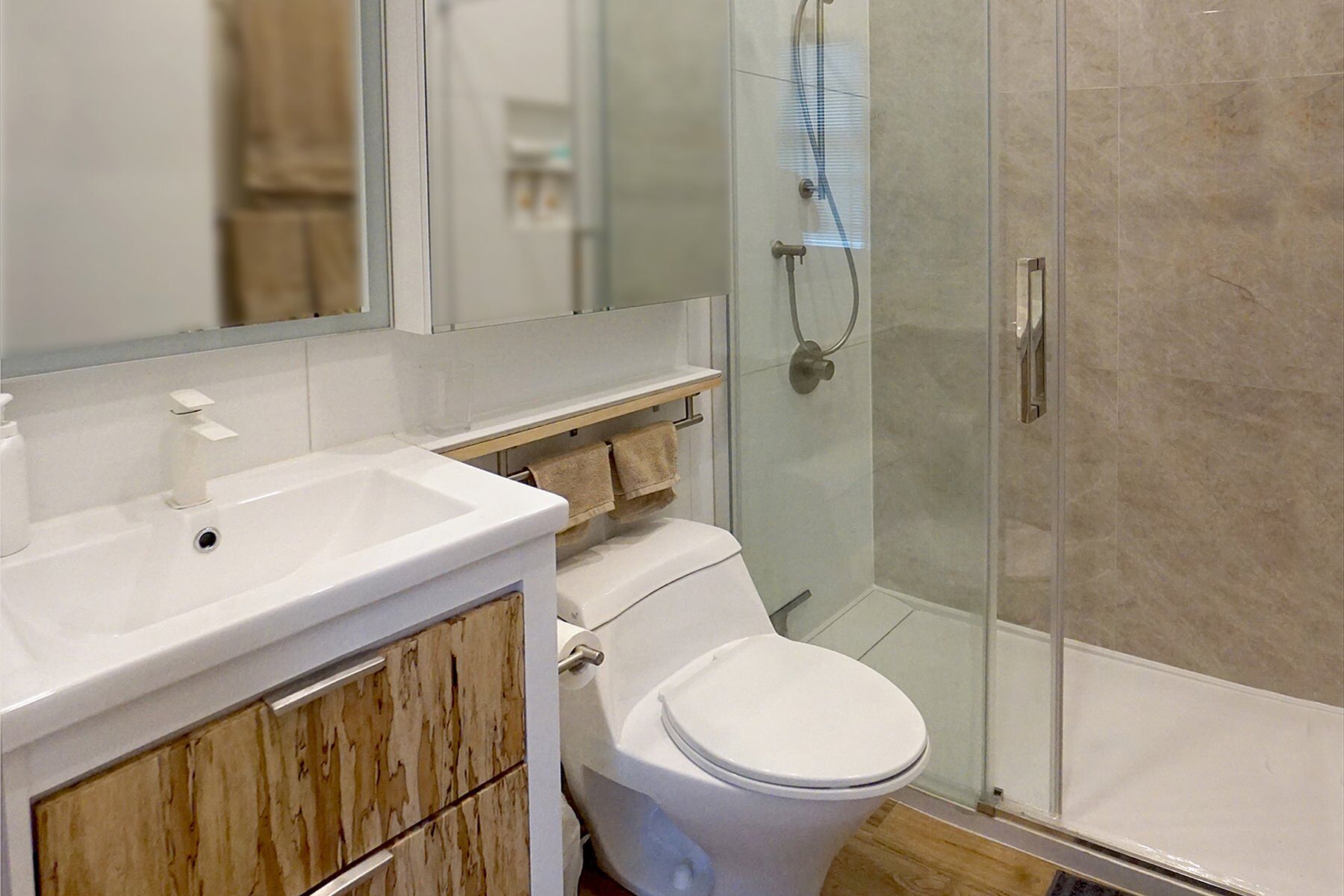 Toronto, Greater Toronto Area - 物件實景