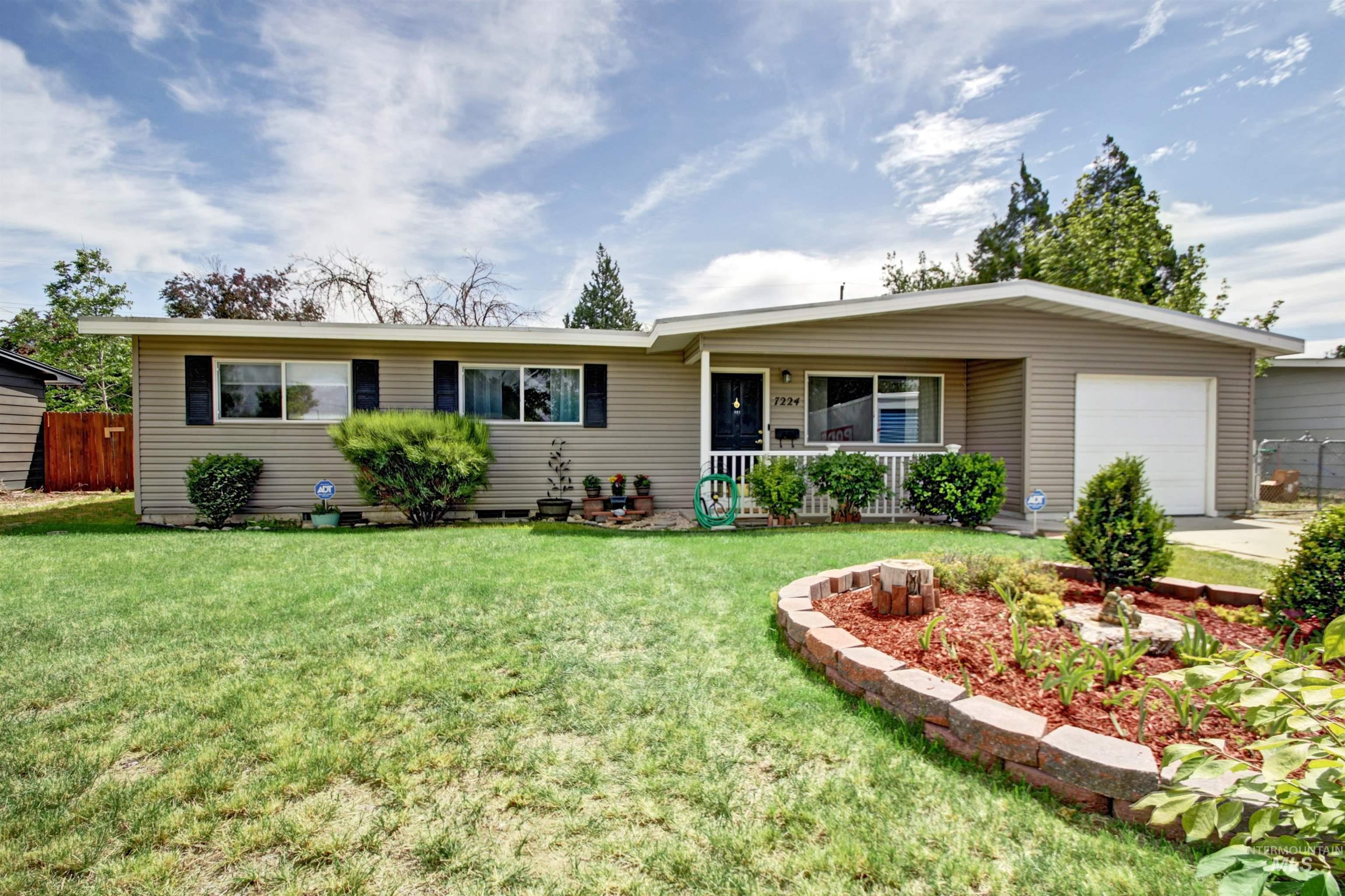7224 Sunnybrook Drive, Boise, Idaho, 83709, United States, 5 Bedrooms Bedrooms, ,2 BathroomsBathrooms,Residential,For Sale,7224 Sunnybrook Drive,1436055