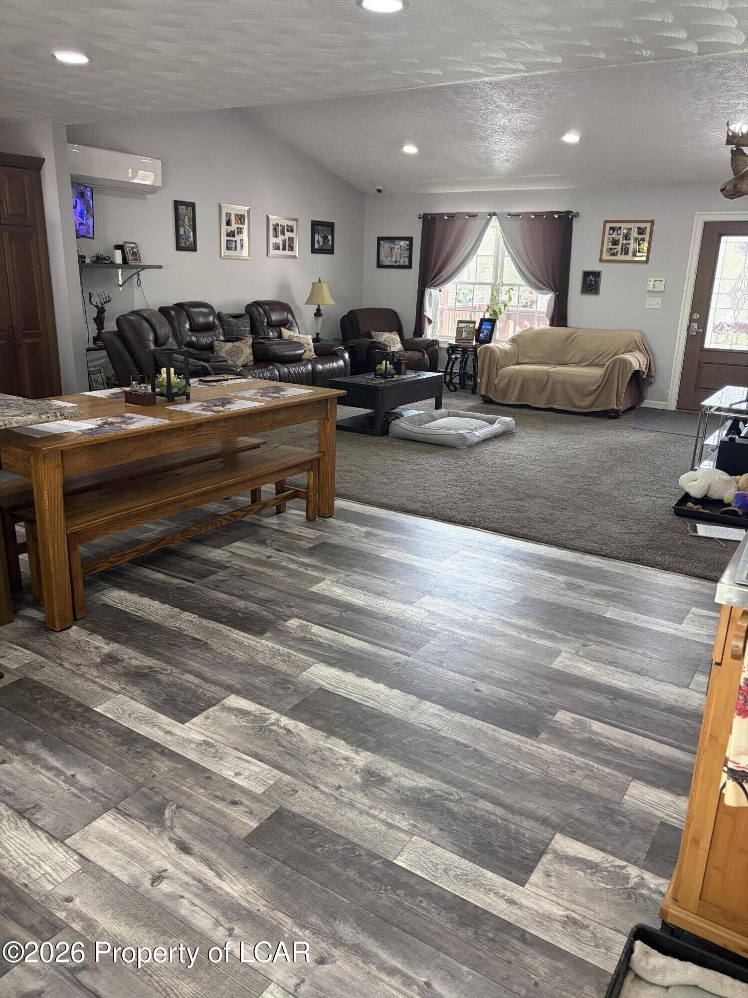 Hunlock Creek, Pennsylvania, 18621, United States, 3 Bedrooms Bedrooms, ,2 BathroomsBathrooms,Residential,For Sale,2044262