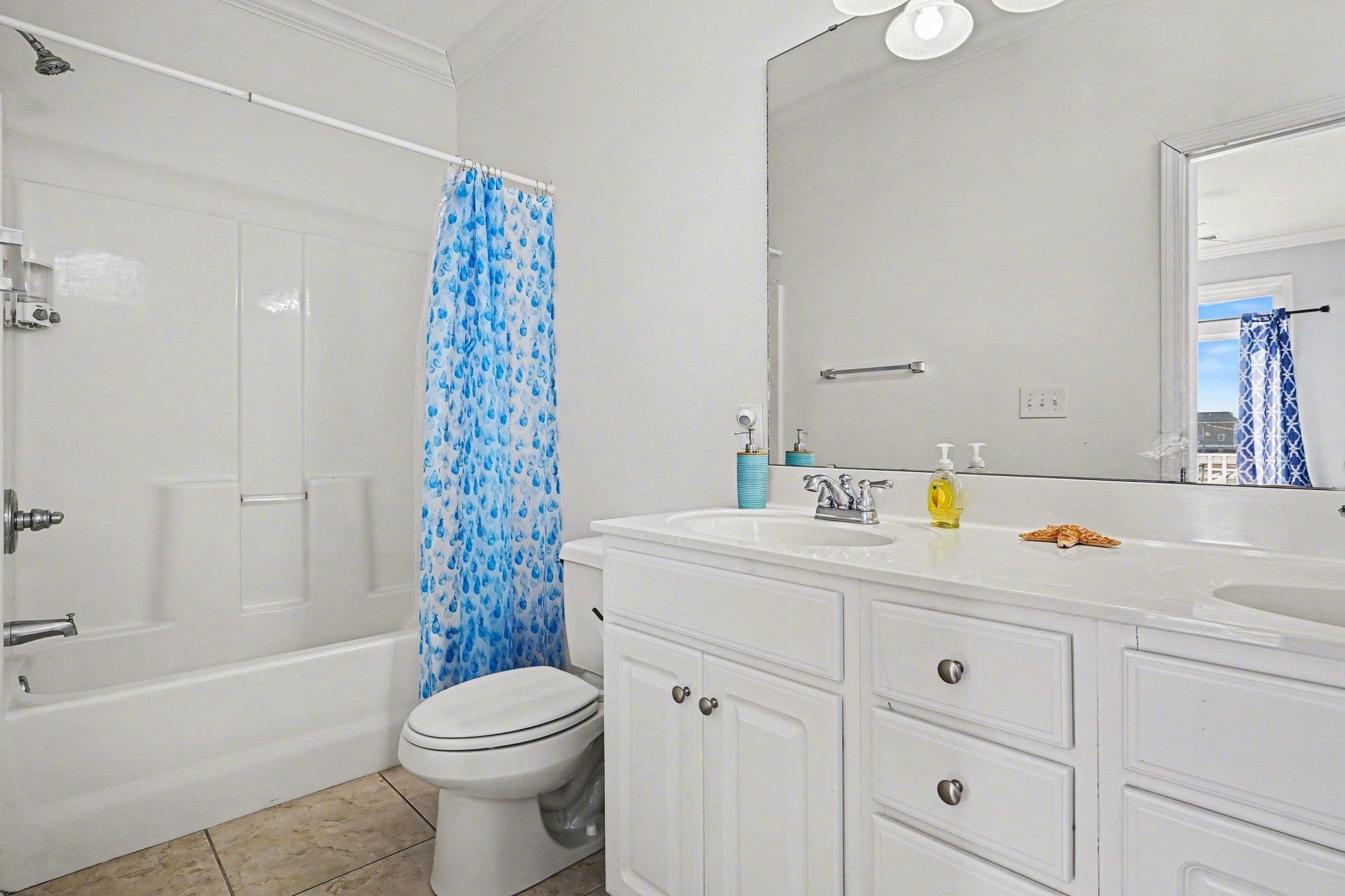 Murrells Inlet, South Carolina, 29576, United States, 5 Bedrooms Bedrooms, ,6 BathroomsBathrooms,Residential,For Sale,2017315