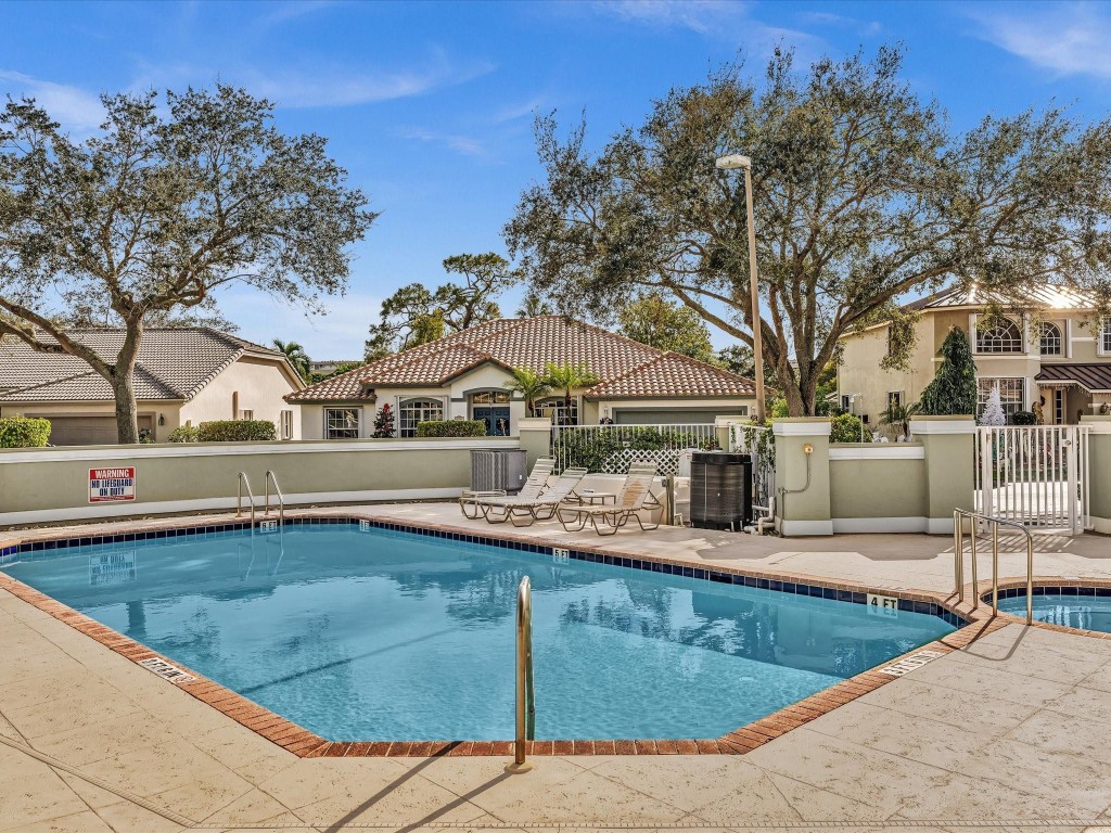 Pompano Beach, Florida, 33069, United States, 3 Bedrooms Bedrooms, ,2 BathroomsBathrooms,Residential,For Sale,2008555