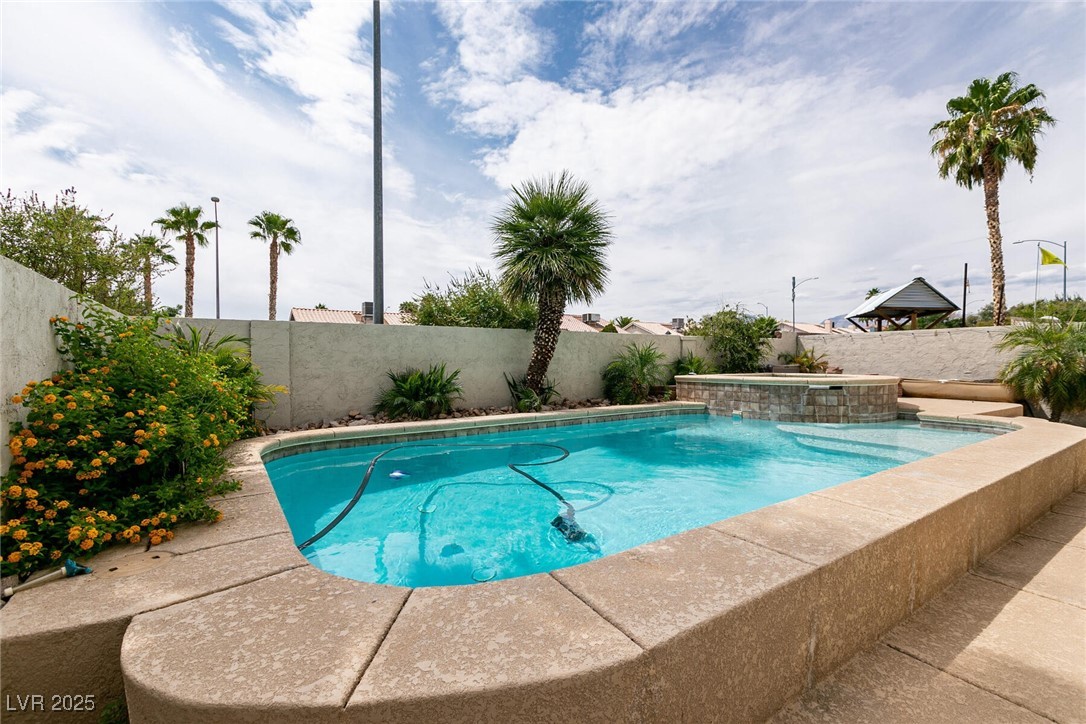 Las Vegas, Nevada, 89131, United States, 4 Bedrooms Bedrooms, ,3 BathroomsBathrooms,Residential,For Sale,1940585