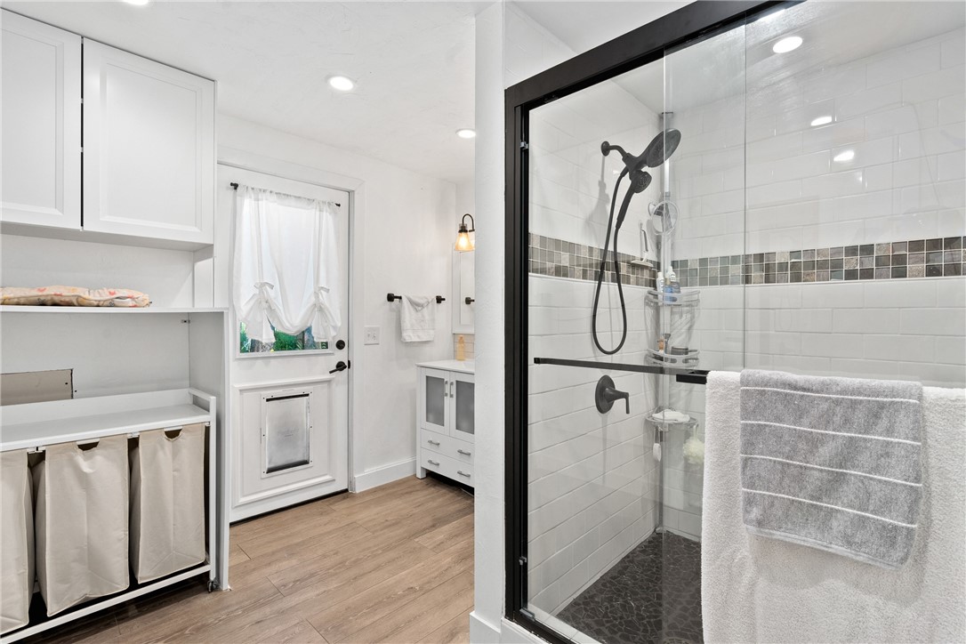 Cadott, Wisconsin, 54727, United States, 4 Bedrooms Bedrooms, ,3 BathroomsBathrooms,Residential,For Sale,1990945