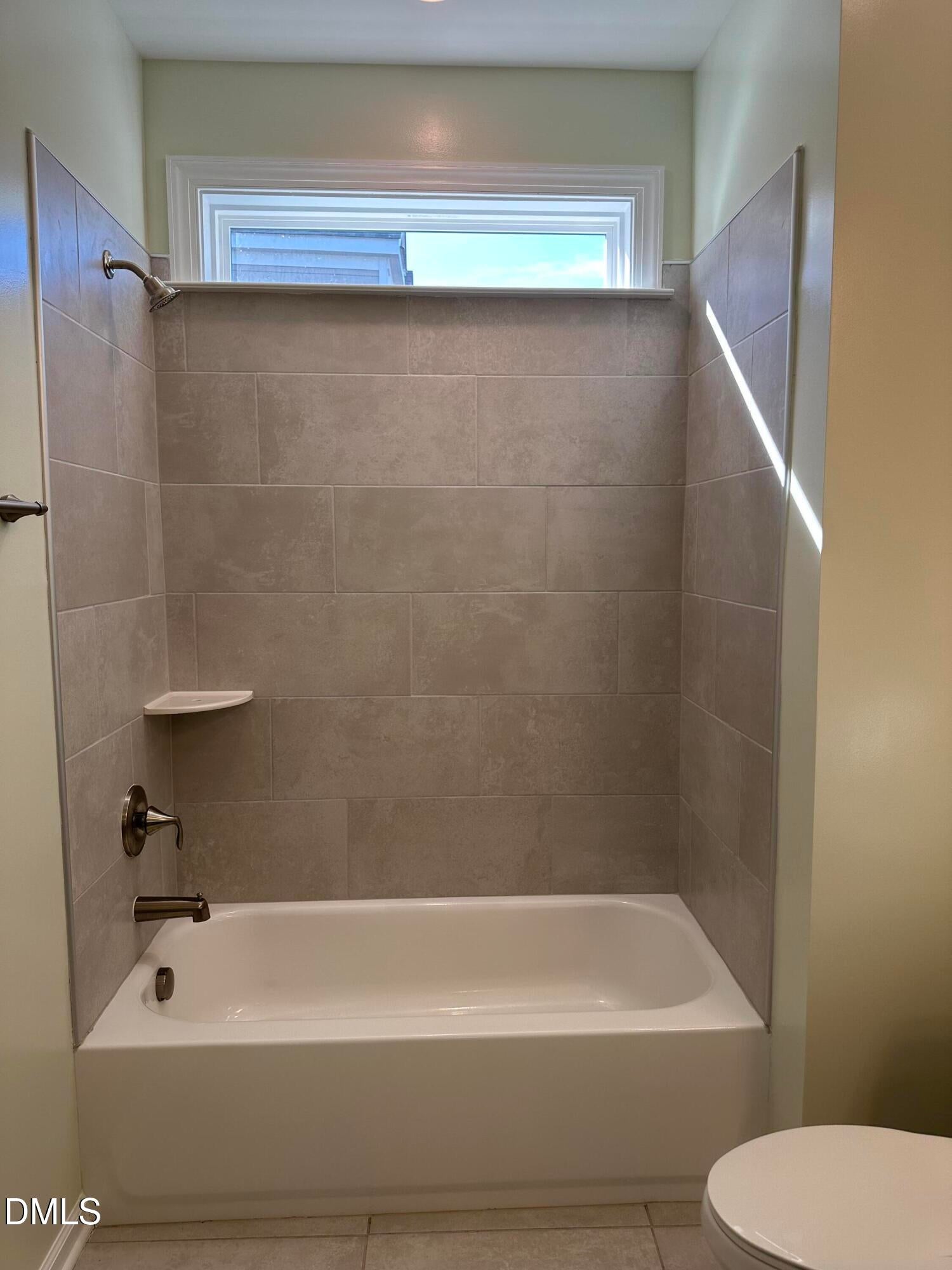 Holly Springs, North Carolina, 27540, United States, 4 Bedrooms Bedrooms, ,4 BathroomsBathrooms,Residential,For Sale,1970493