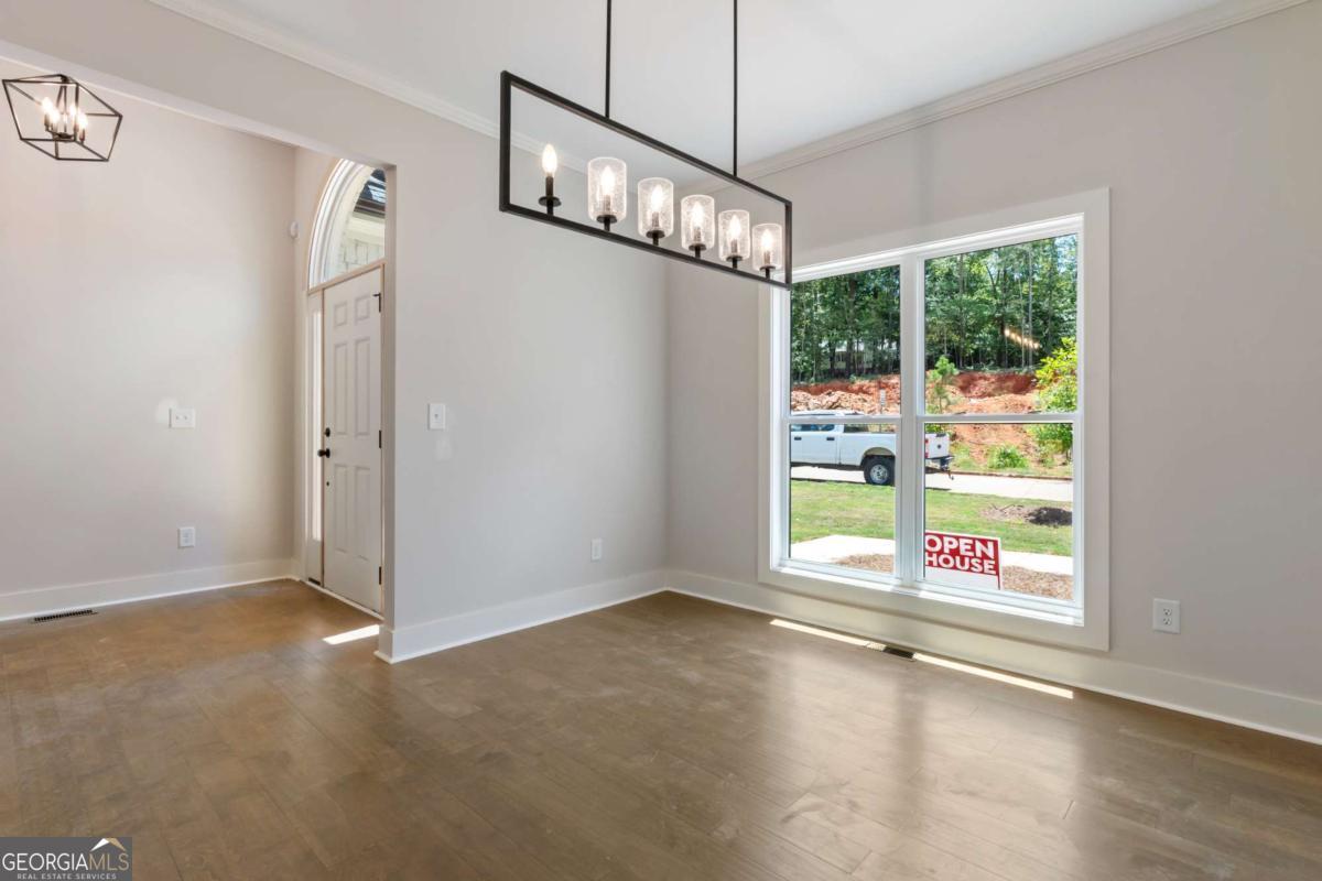 Athens, Georgia, 30605, United States, 3 Bedrooms Bedrooms, ,2 BathroomsBathrooms,Residential,For Sale,1908628