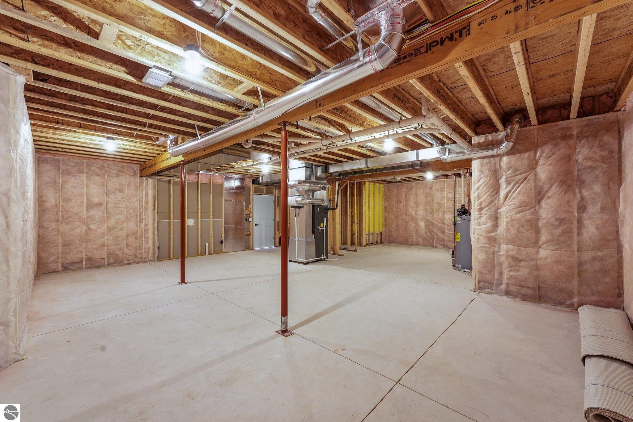 Traverse City, Michigan, 49685, United States, 3 Bedrooms Bedrooms, ,2 BathroomsBathrooms,Residential,For Sale,1927251