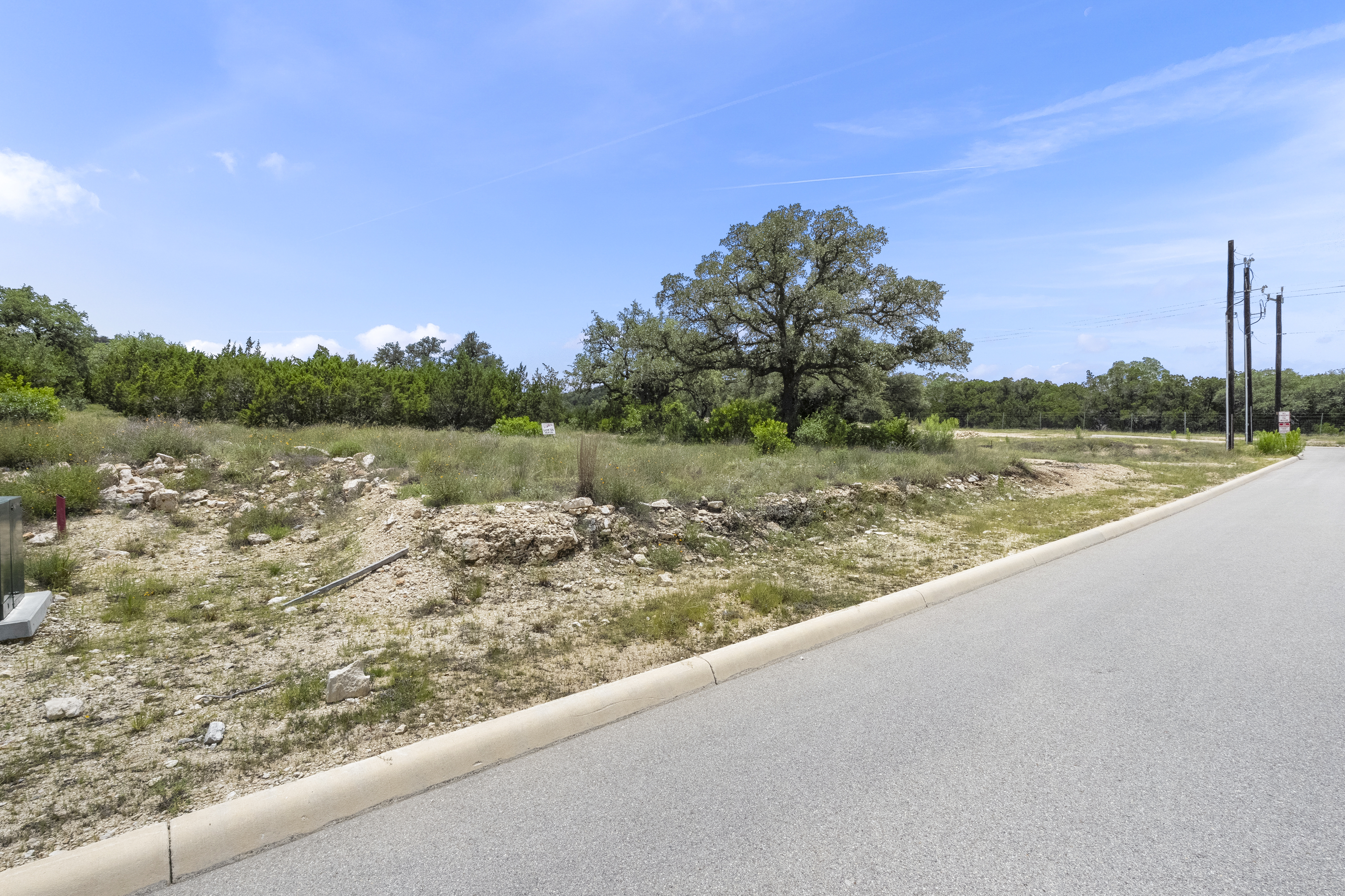  Exceptional Lot with Panoramic Views - 物件實景
