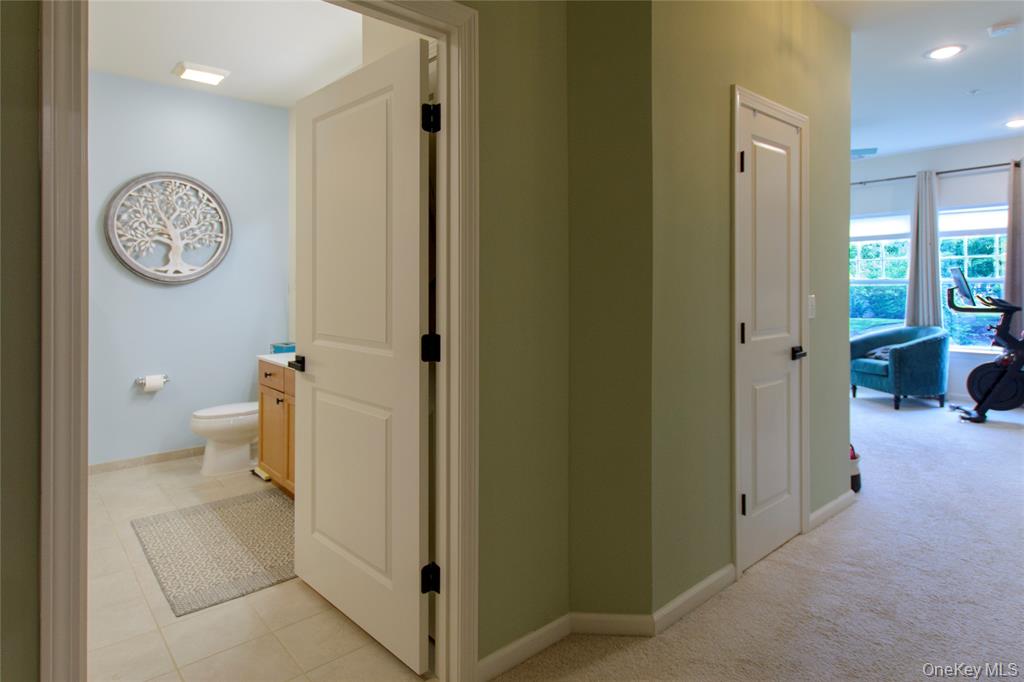 Shirley, New York, 11967, United States, 2 Bedrooms Bedrooms, ,2 BathroomsBathrooms,Residential,For Sale,1915431