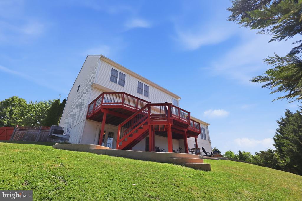 Fredericksburg, Virginia, 22407, United States, 5 Bedrooms Bedrooms, ,4 BathroomsBathrooms,Residential,For Sale,2048625