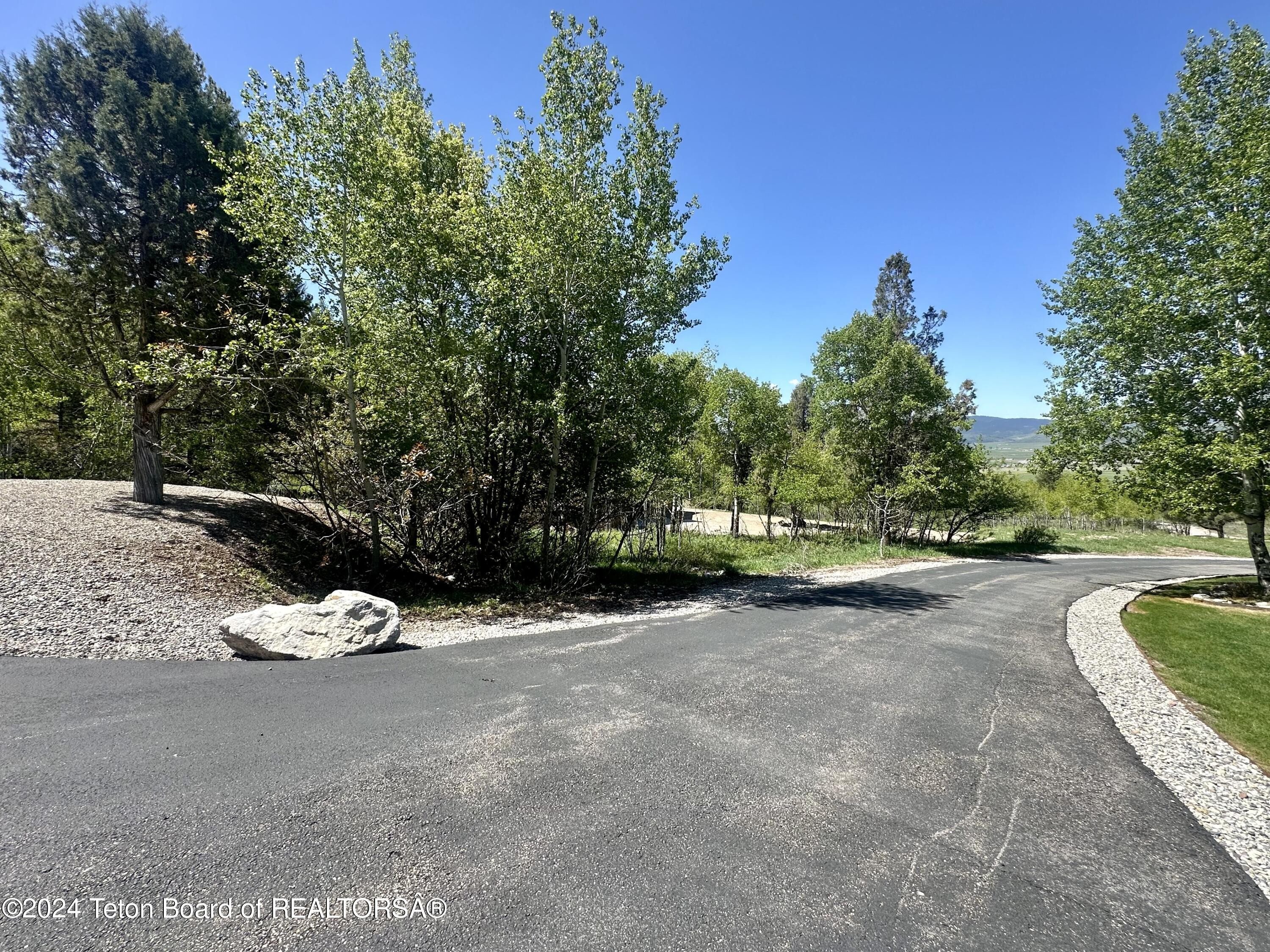 501 KEYSTONE Trail, Etna, Wyoming, 83118, United States, 5 Bedrooms Bedrooms, ,4 BathroomsBathrooms,Residential,For Sale,501 KEYSTONE Trail,1517312