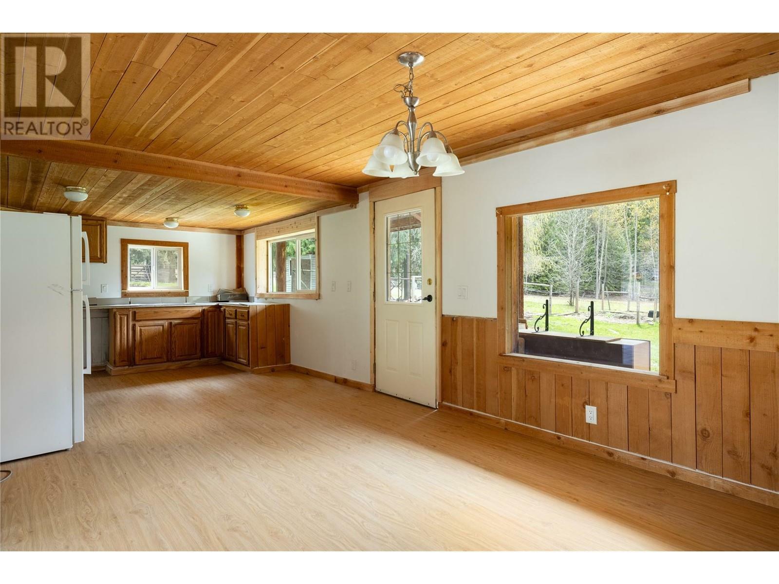 LUMBY, British Columbia, V0E 2G1, CA, 3 Bedrooms Bedrooms, ,2 BathroomsBathrooms,Residential,For Sale,1838495