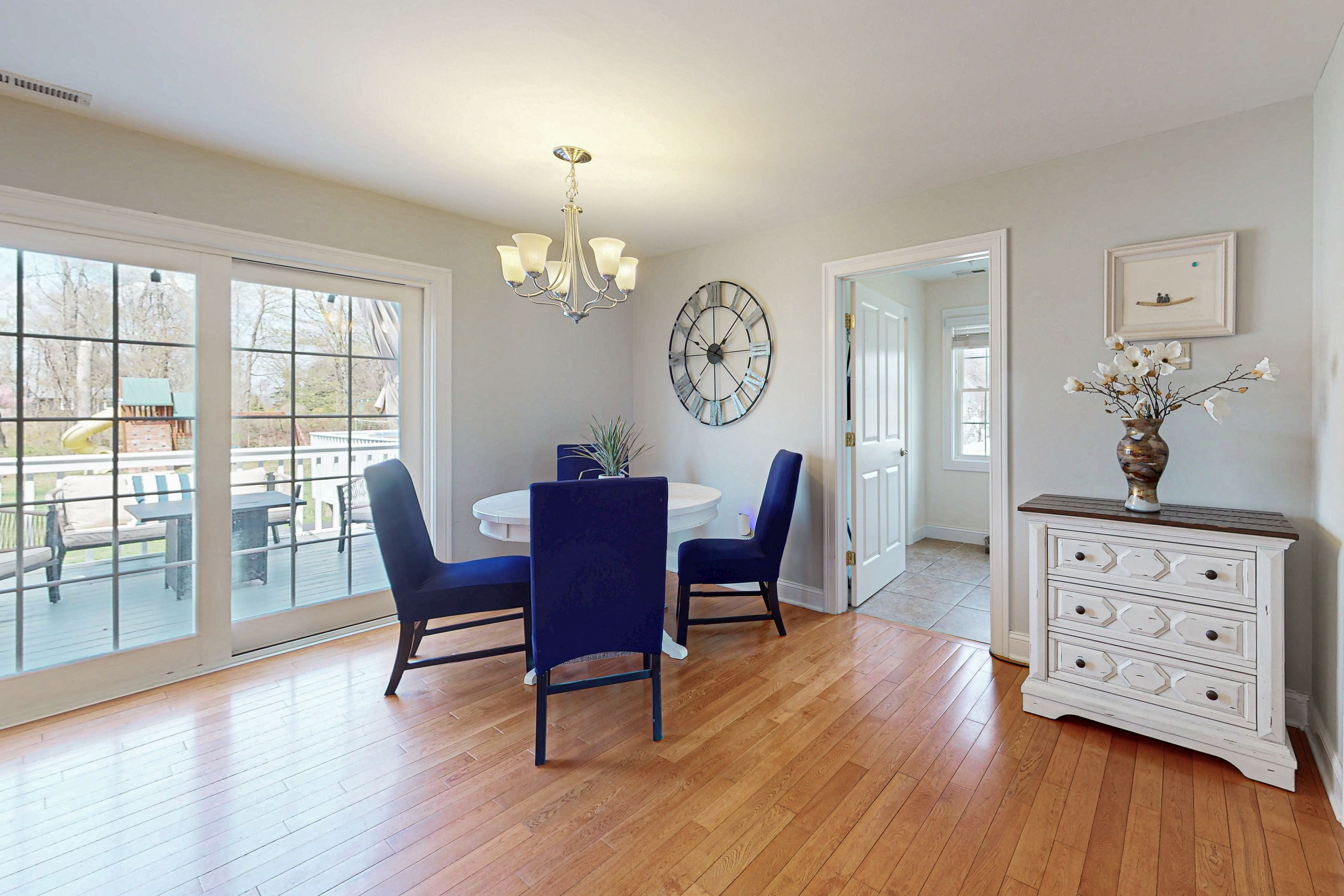  Magnificent Updated Colonial - 物件實景