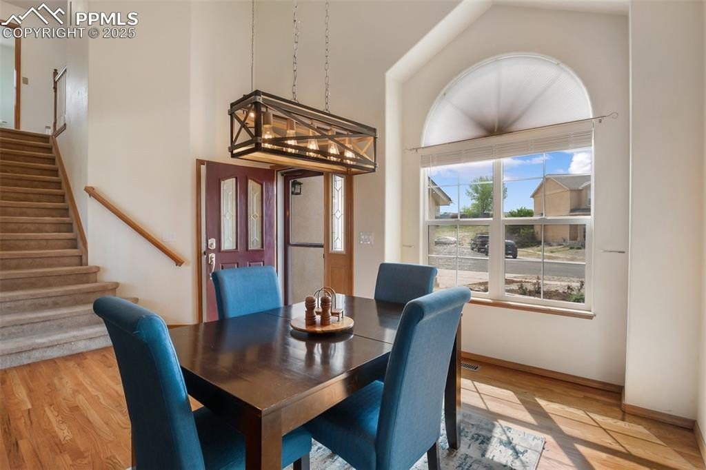 Colorado Springs, Colorado, 80951, United States, 5 Bedrooms Bedrooms, ,4 BathroomsBathrooms,Residential,For Sale,1882285
