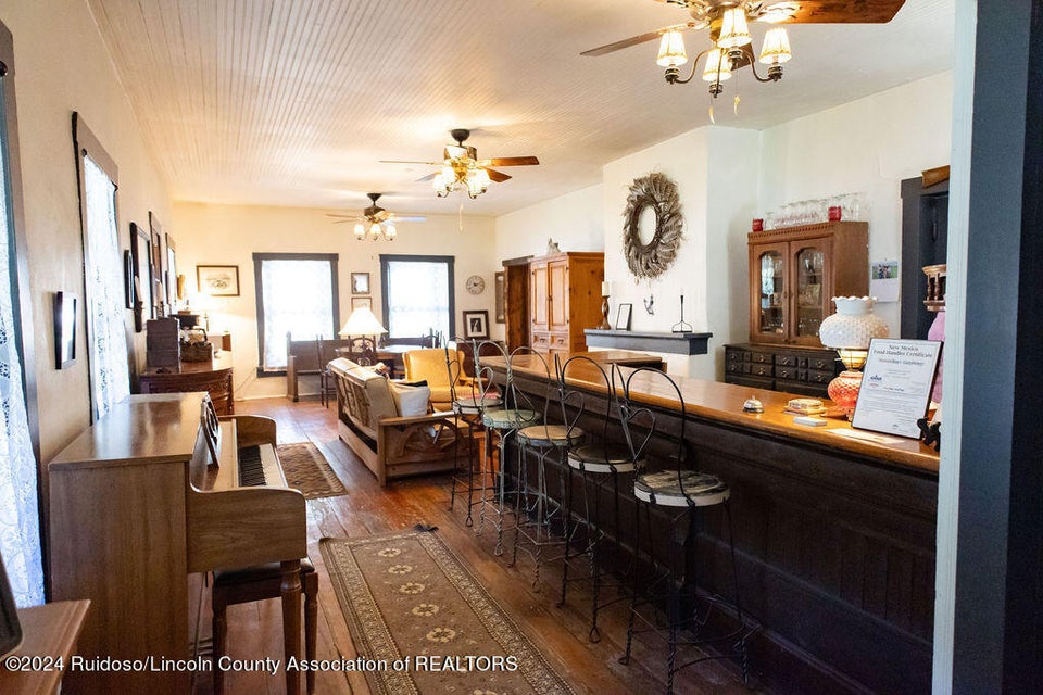 Lincoln, New Mexico, 88338, United States, 7 Bedrooms Bedrooms, ,9 BathroomsBathrooms,Residential,For Sale,1974977