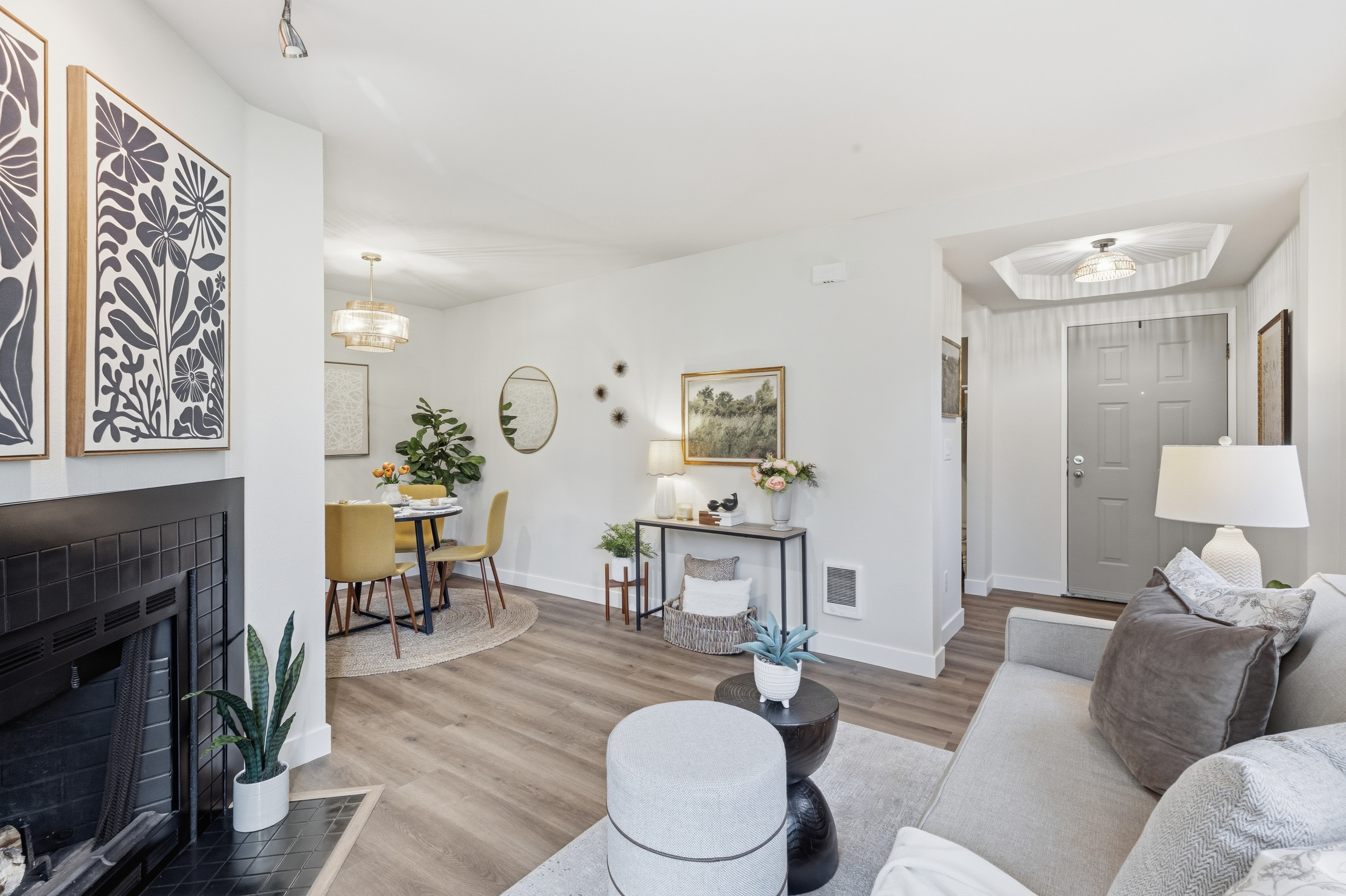  Stylish Harbour Pointe Condo - 物件實景