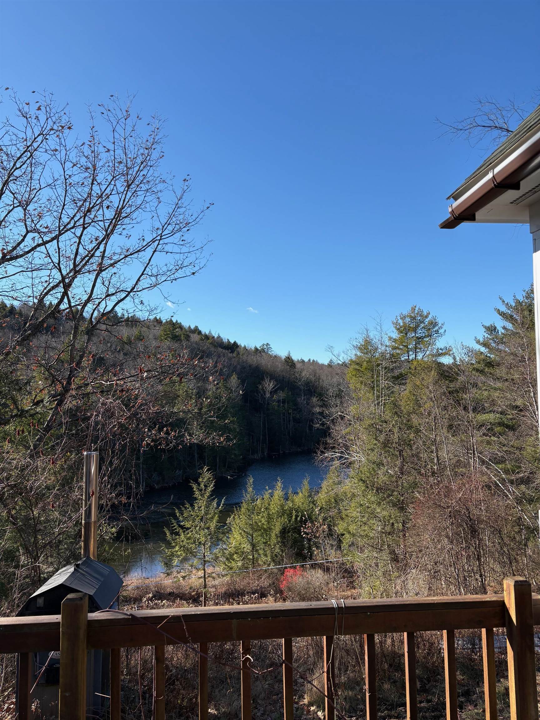 Winchester, New Hampshire, 03470, United States, 3 Bedrooms Bedrooms, ,2 BathroomsBathrooms,Residential,For Sale,2001940