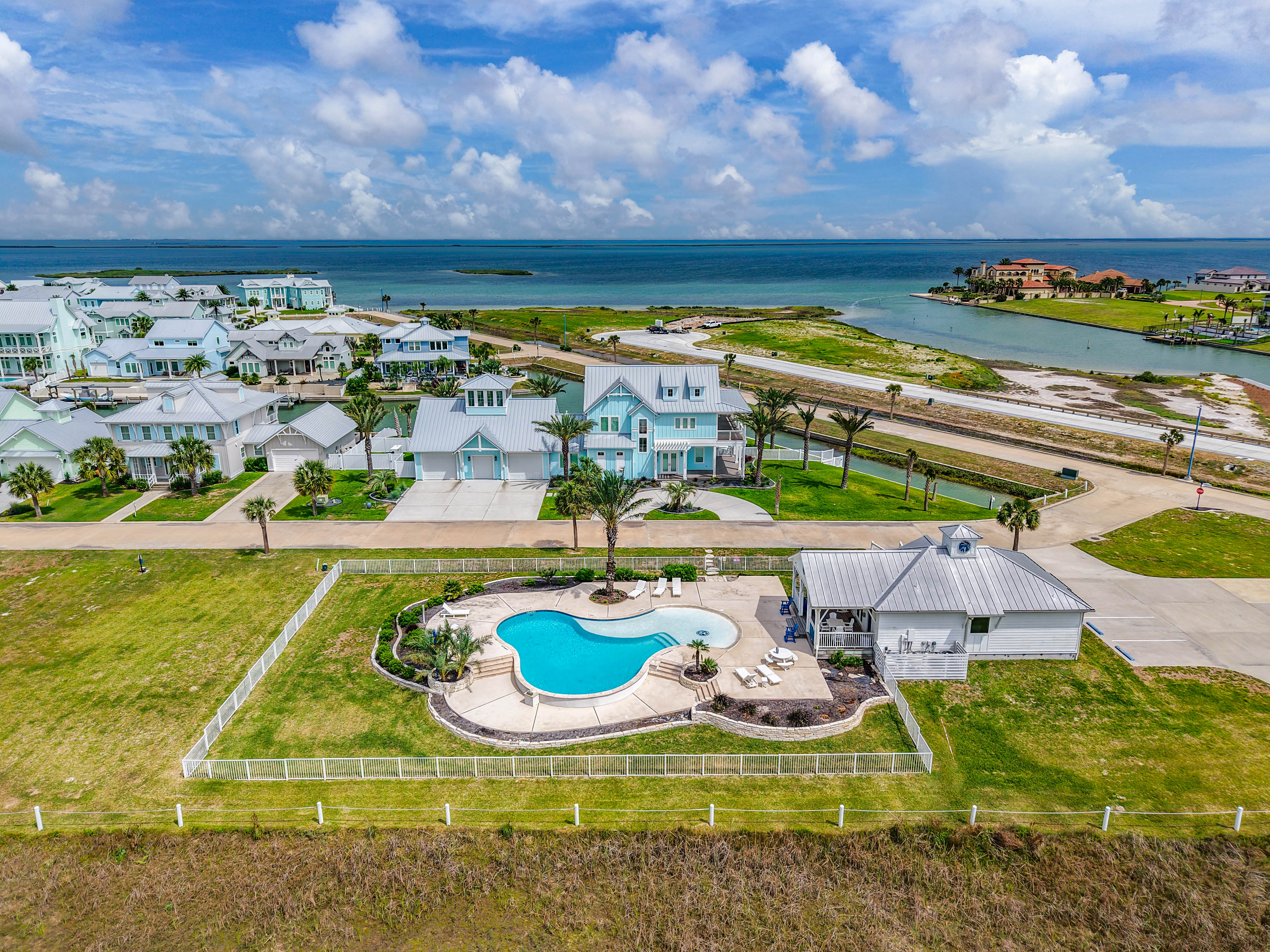  Luxury Waterfront Living - 物件實景