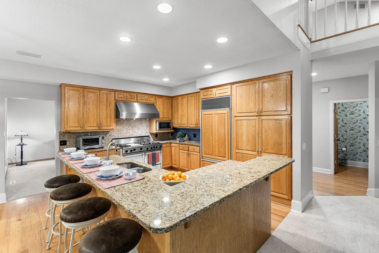 Chanhassen, Minnesota, 55317, United States, 5 Bedrooms Bedrooms, ,3 BathroomsBathrooms,Residential,For Sale,1926226