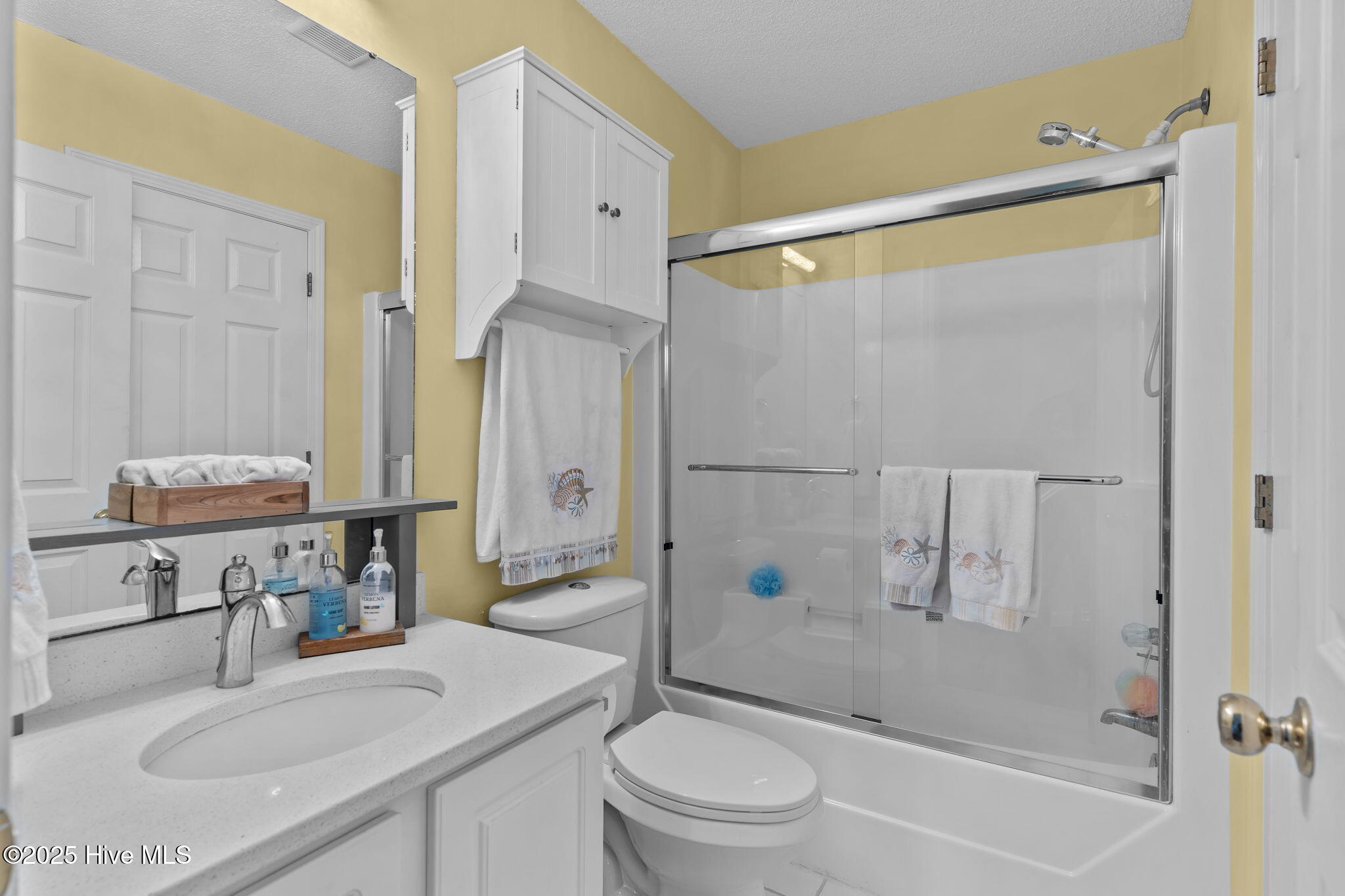 Kure Beach, North Carolina, 28449, United States, 3 Bedrooms Bedrooms, ,3 BathroomsBathrooms,Residential,For Sale,2001230