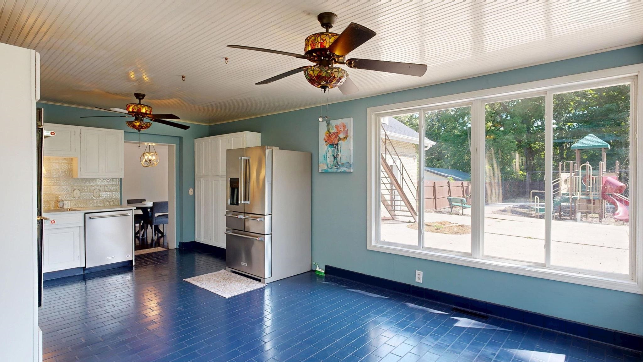 Midland, Michigan, 48640, United States, 9 Bedrooms Bedrooms, ,5 BathroomsBathrooms,Residential,For Sale,1943918