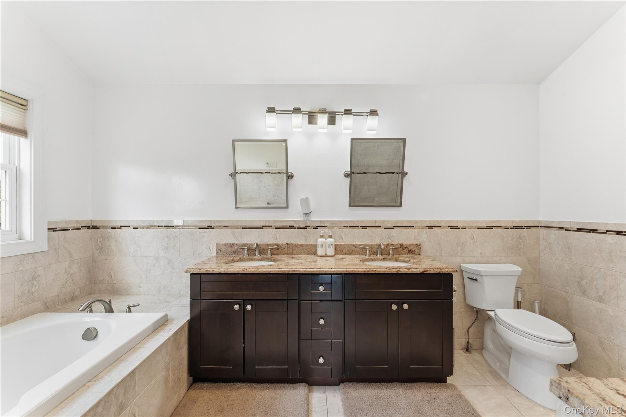 Oceanside, New York, 11572, United States, 4 Bedrooms Bedrooms, ,3 BathroomsBathrooms,Residential,For Sale,1987858