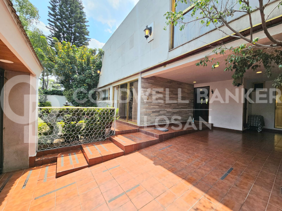 Naucalpan de Juárez, Estado de méxico, 53100, Mexico, 4 Bedrooms Bedrooms, ,6 BathroomsBathrooms,Residential,For Sale,1762257