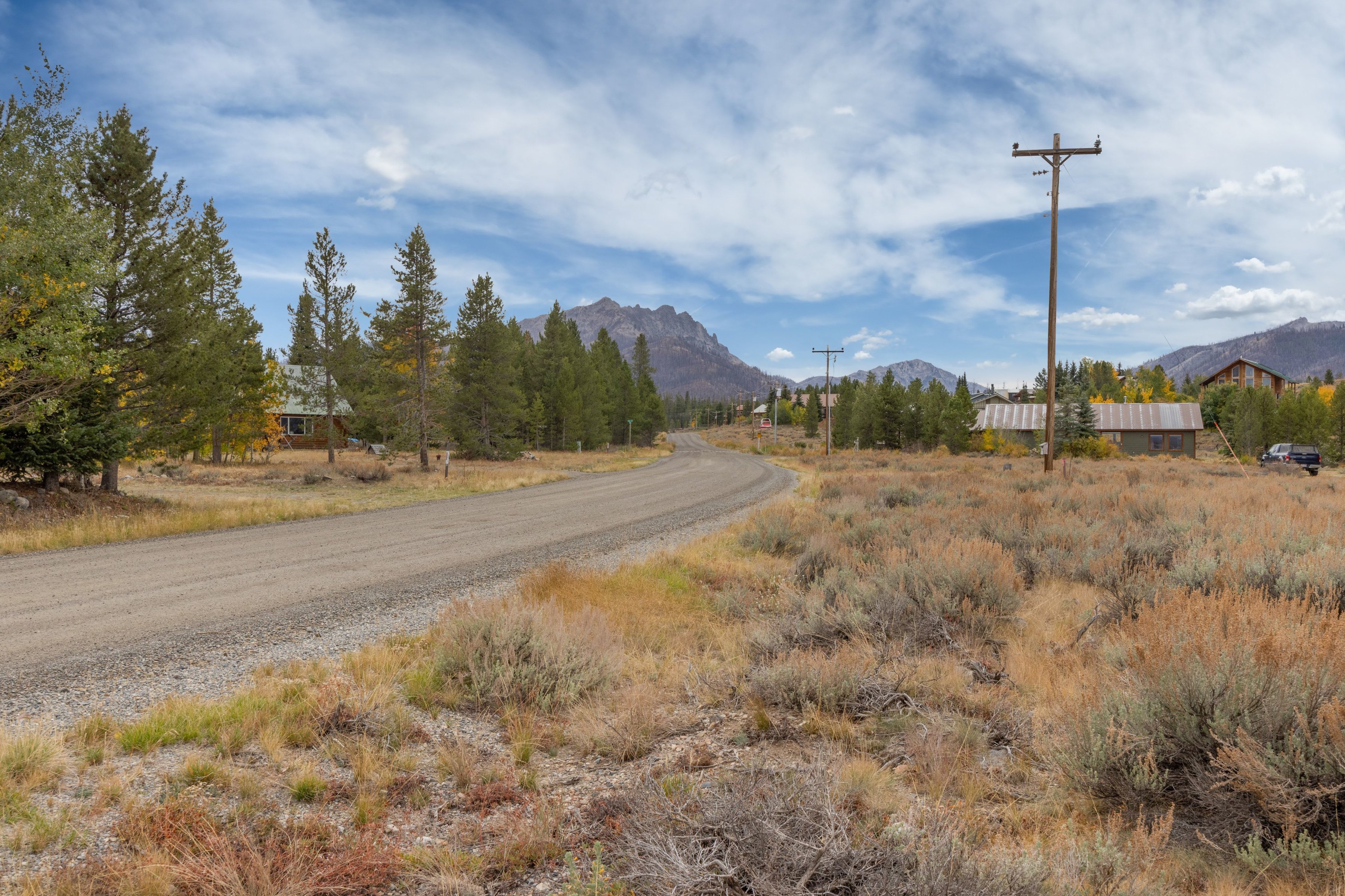  A Rare Creekside Retreat In The Sawtooths - 物件實景