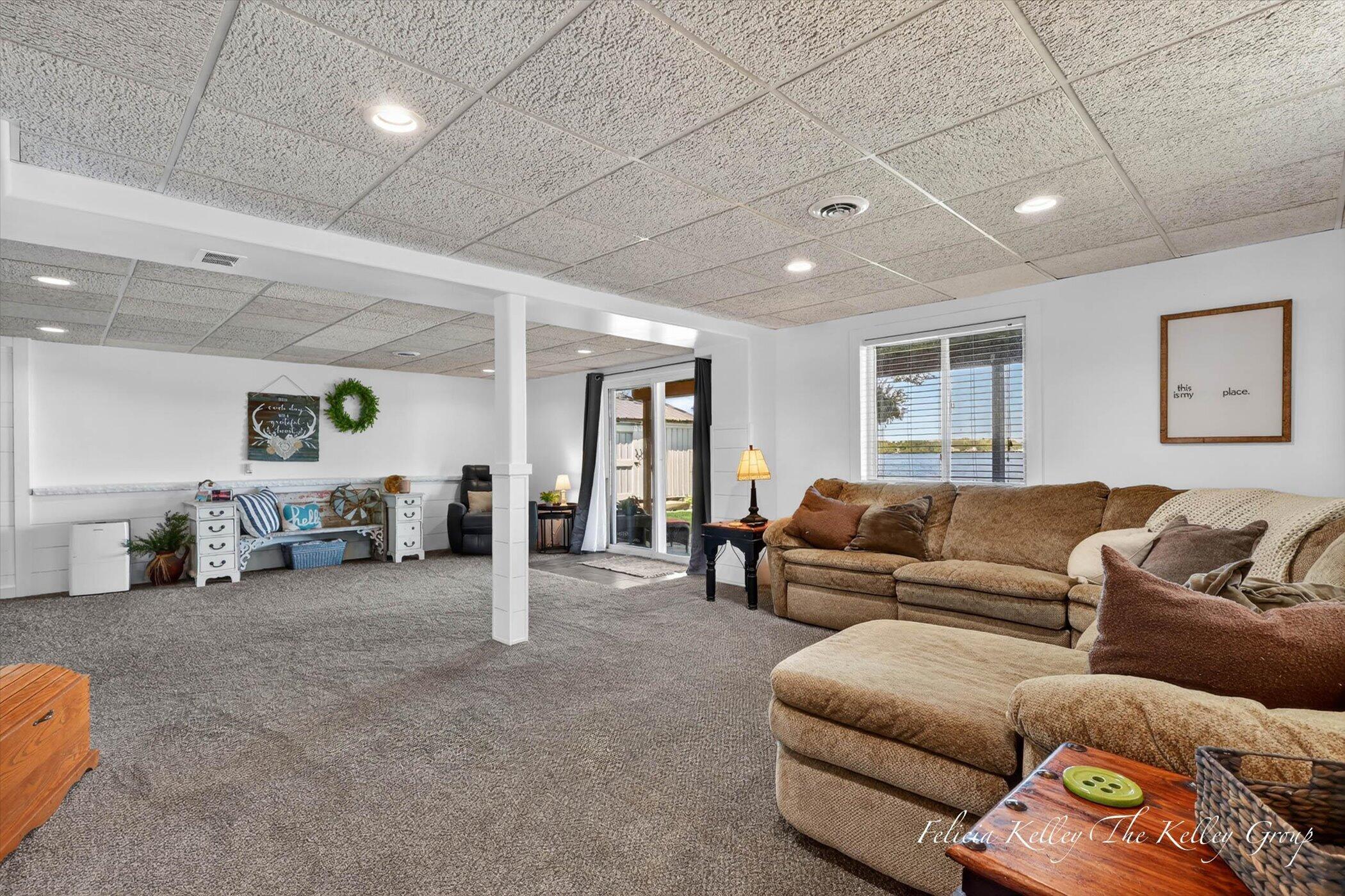 Howard City, Michigan, 49329, United States, 3 Bedrooms Bedrooms, ,1 BathroomBathrooms,Residential,For Sale,2048764