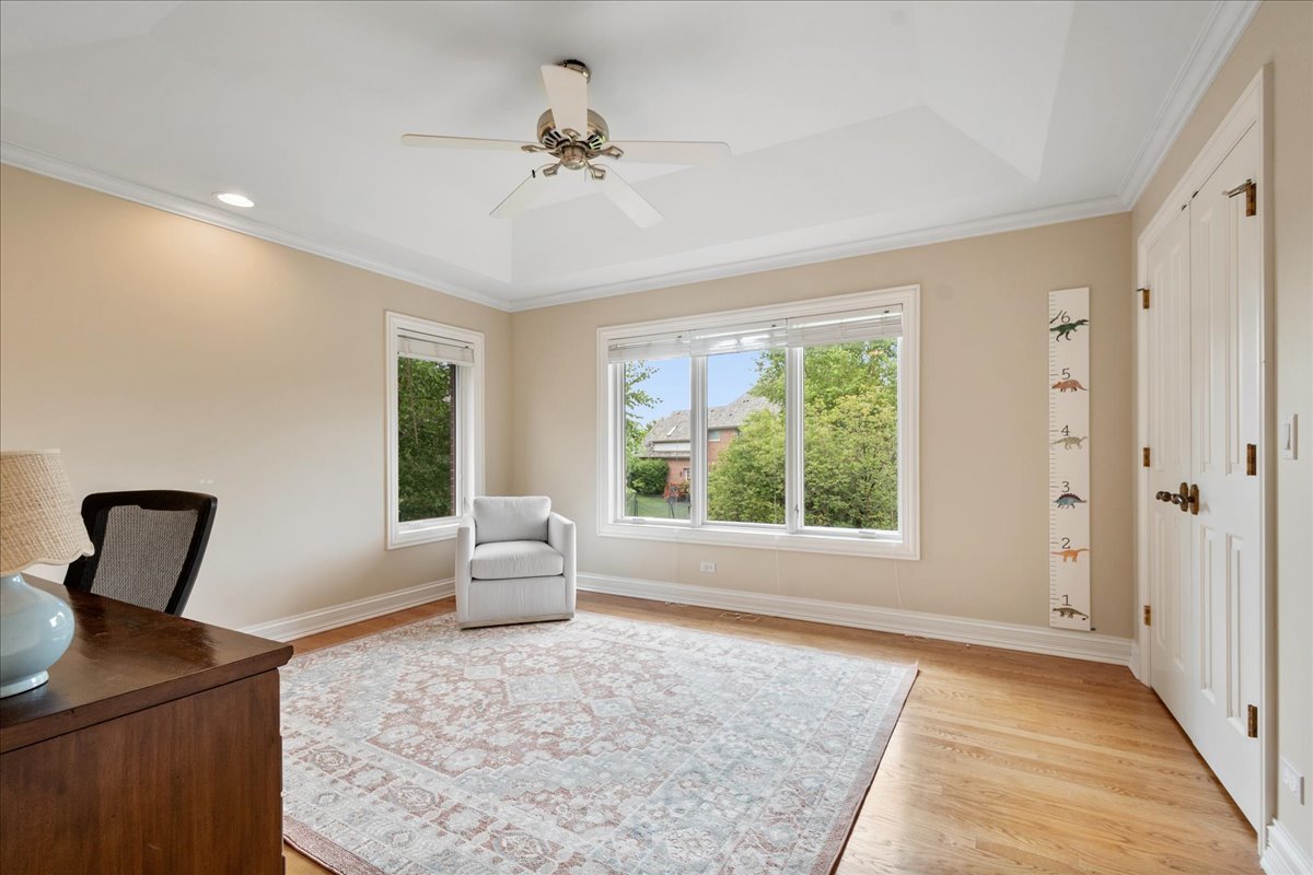 Vernon Hills, Illinois, 60061, United States, 4 Bedrooms Bedrooms, ,4 BathroomsBathrooms,Residential,For Sale,1940393